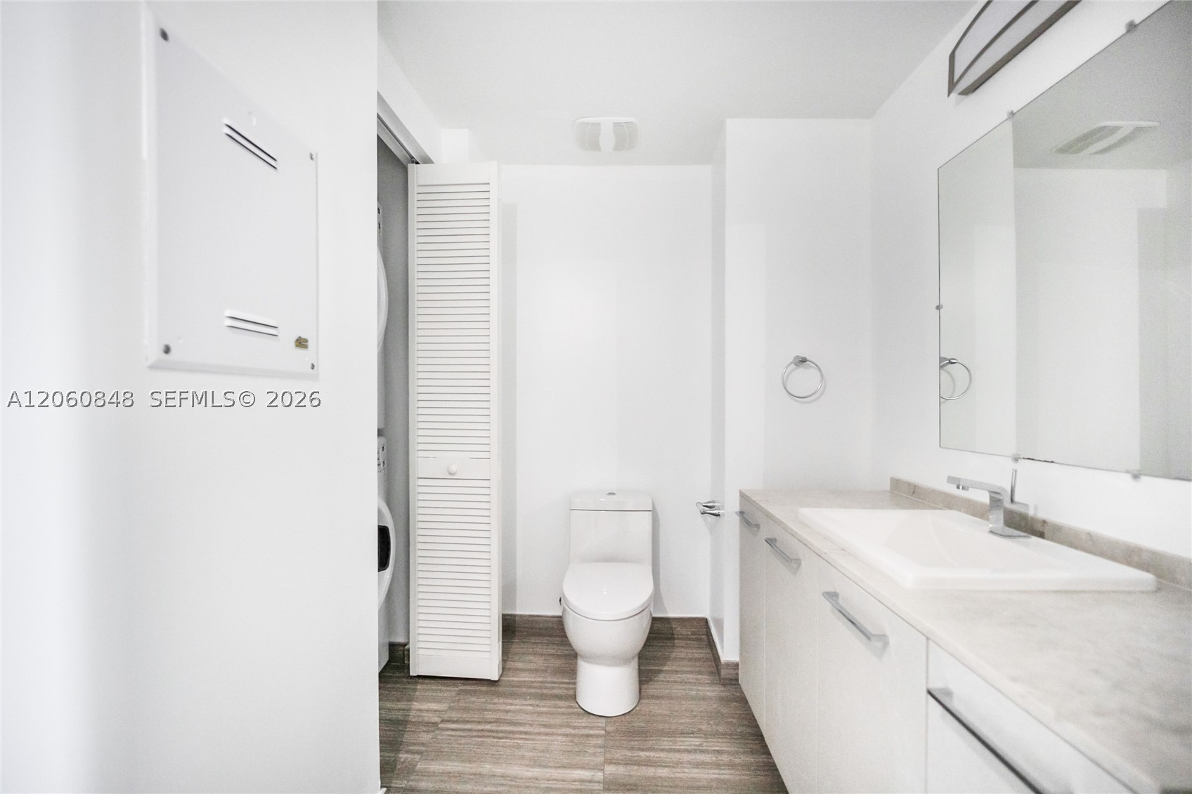 1010 Brickell Ave 2708 Property Photo 9
