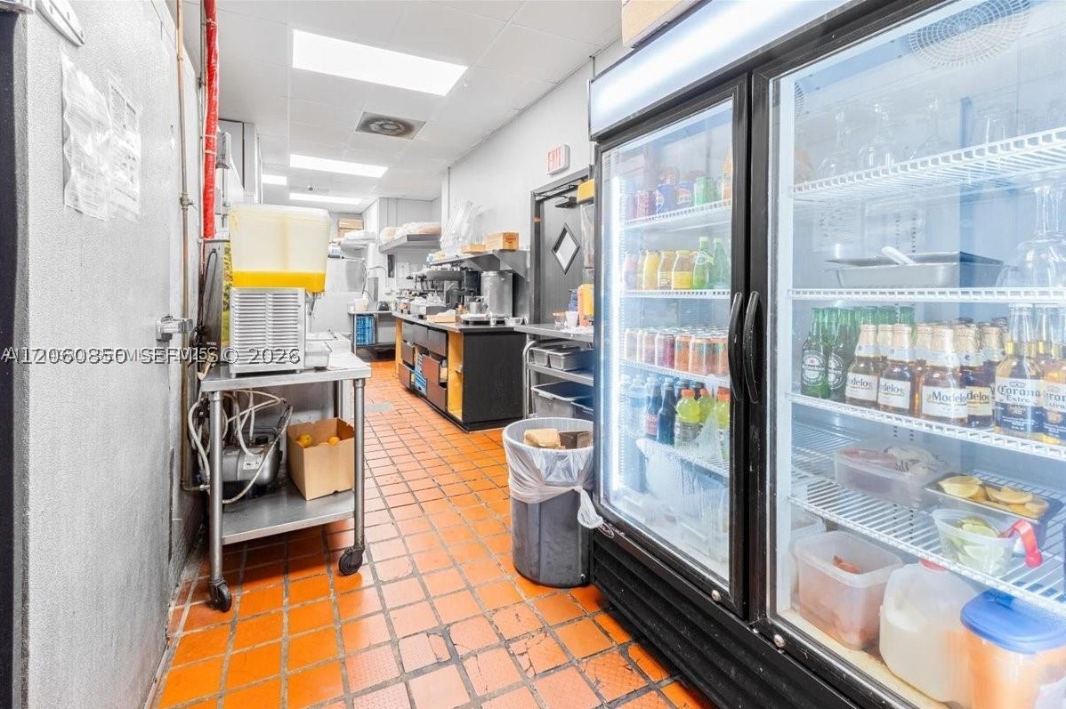 A12060850 Property Photo 17