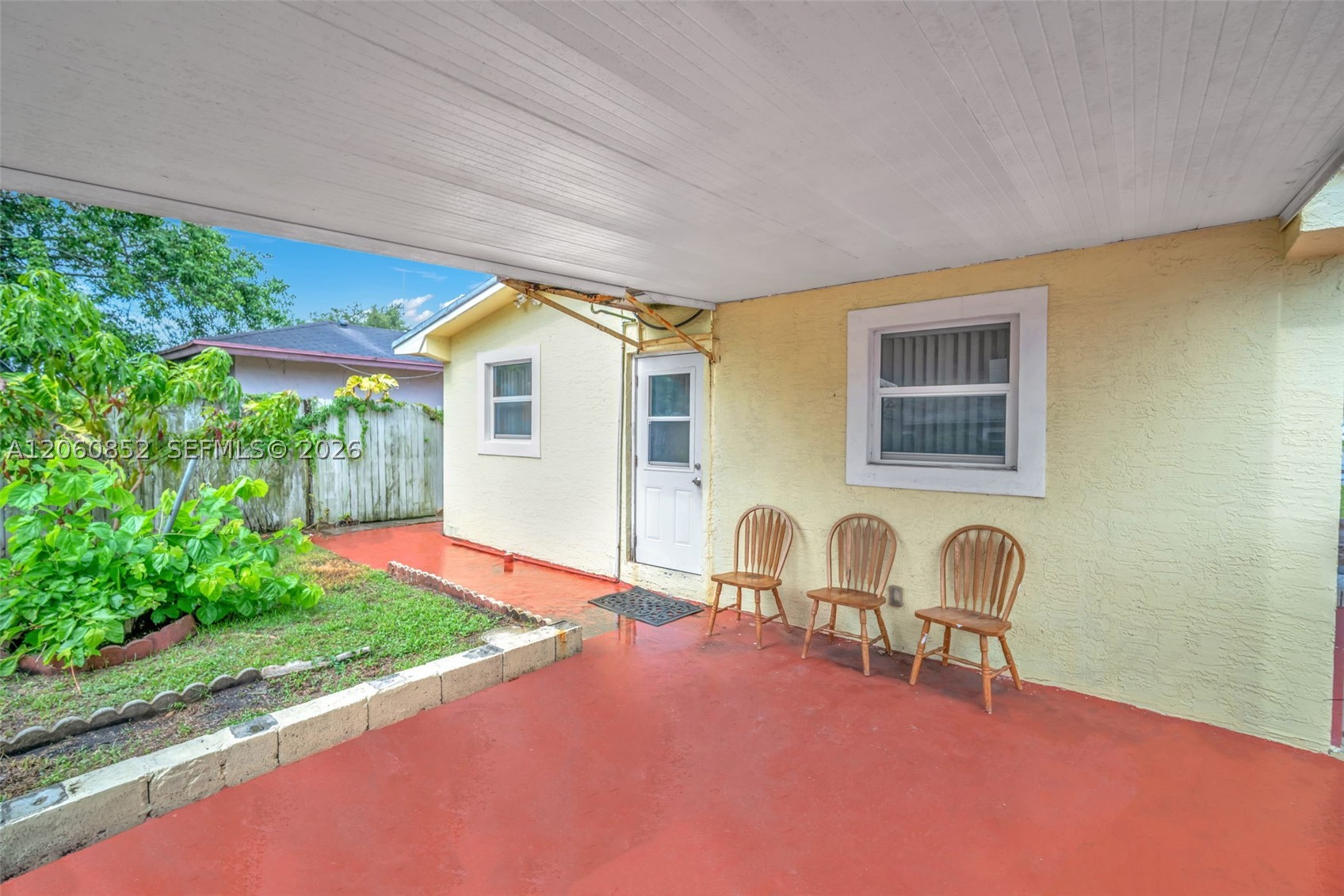 2301 Sw 48th Ave Property Photo 13