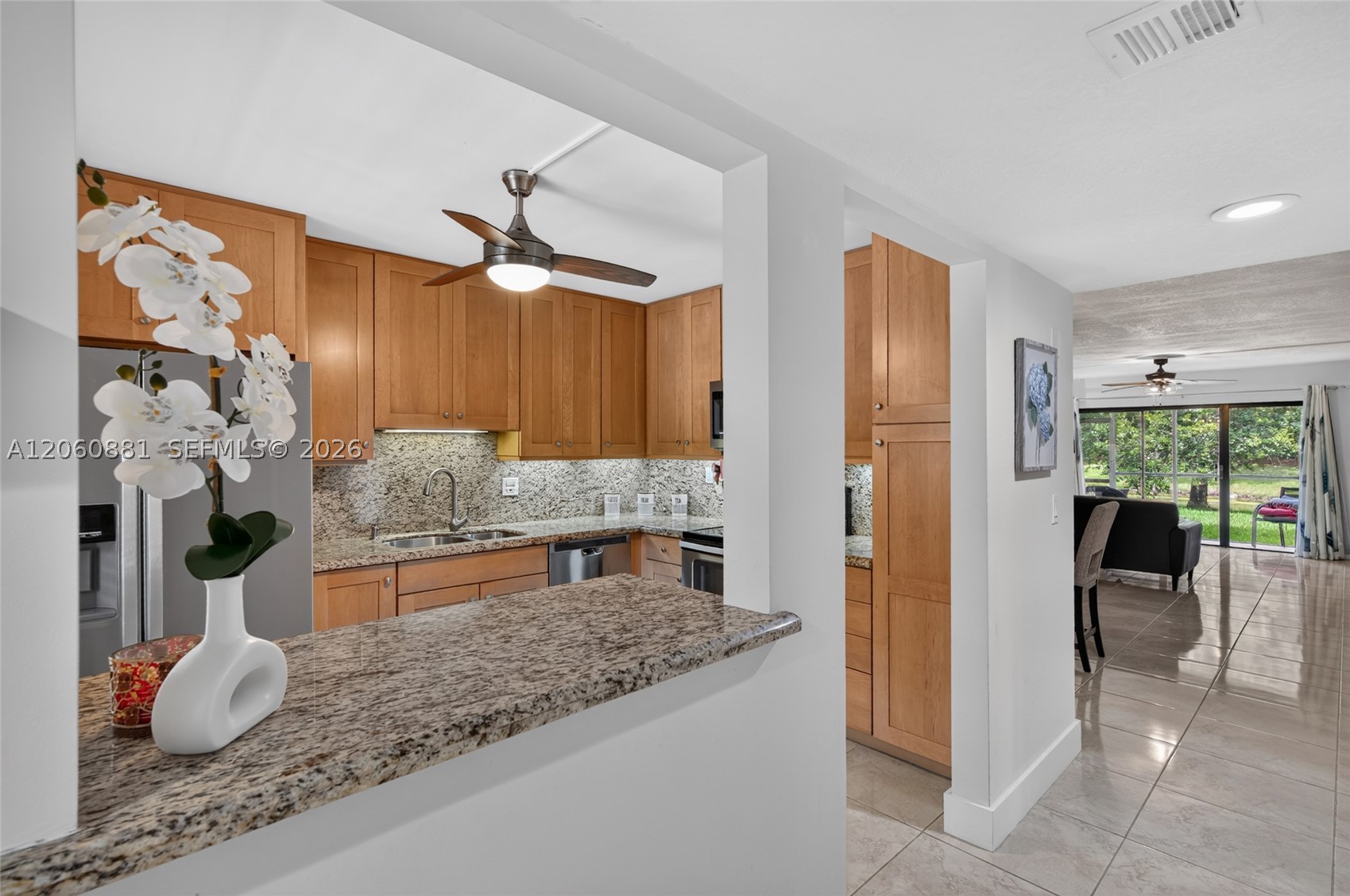 205 Lakeview Dr 103 Property Photo 12