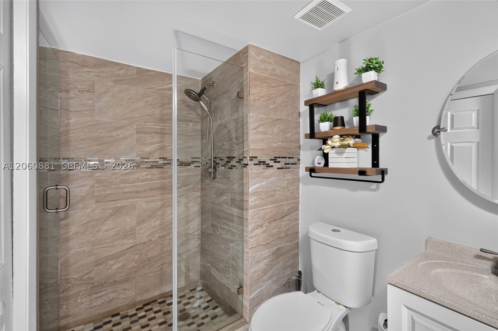 205 Lakeview Dr 103 Property Photo 22