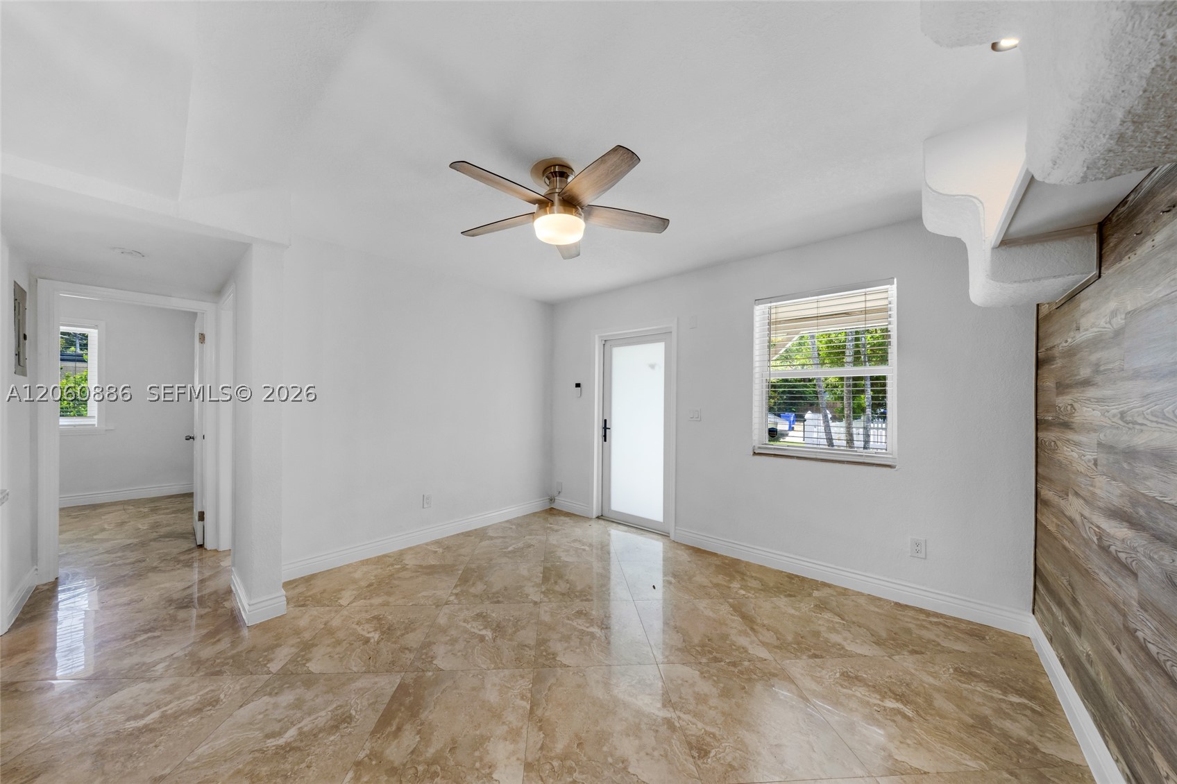 1837 Ne 48th Ct 0 Property Photo 8