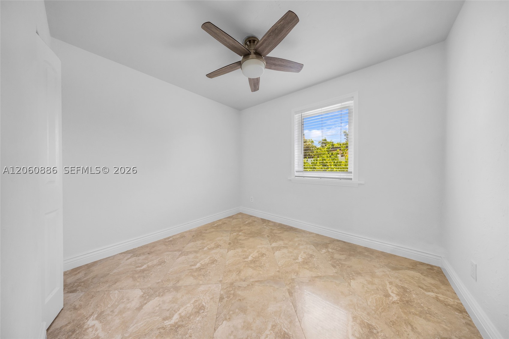 1837 Ne 48th Ct 0 Property Photo 26