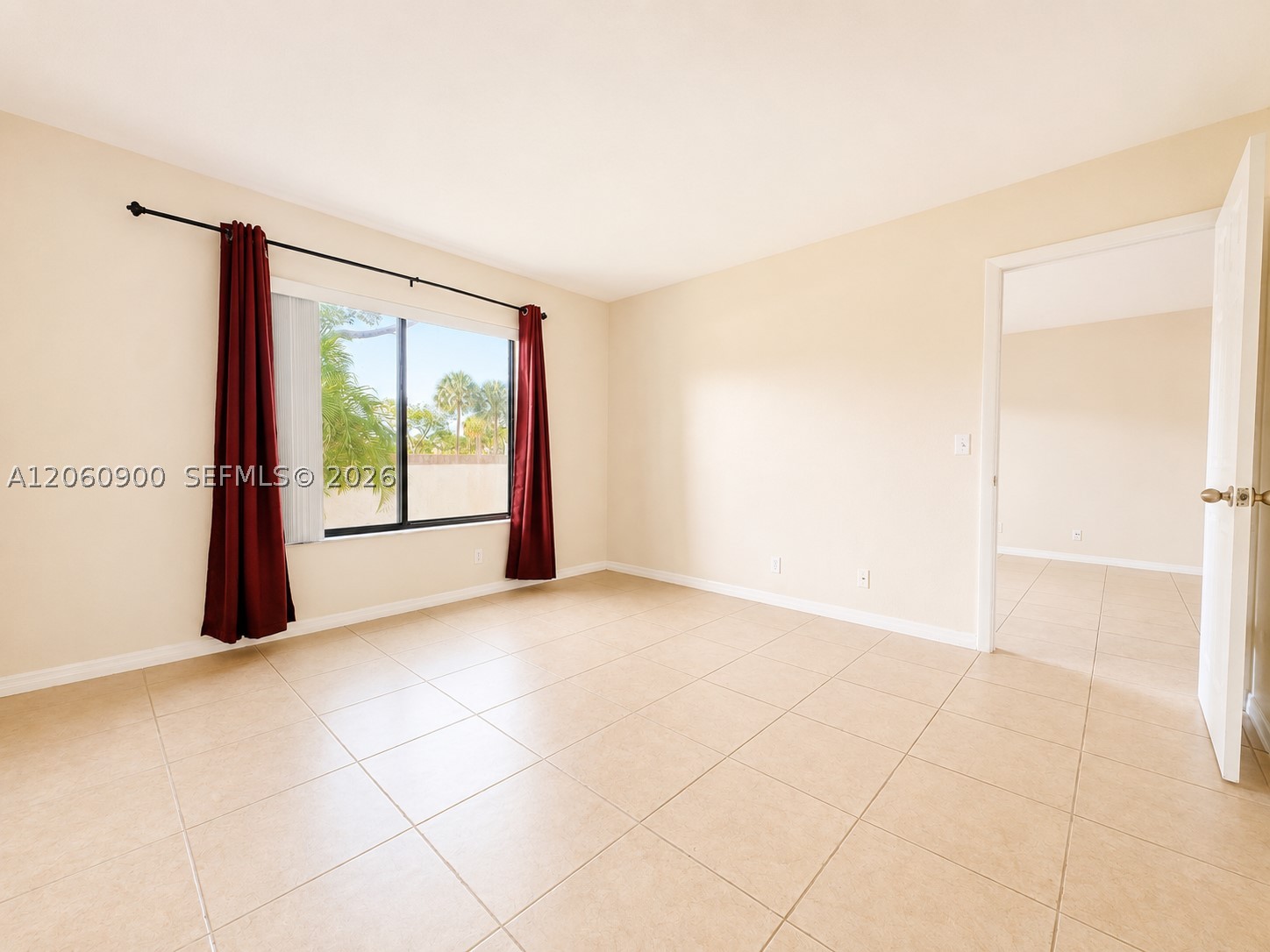 6585 Somerset Dr 103 Property Photo 15