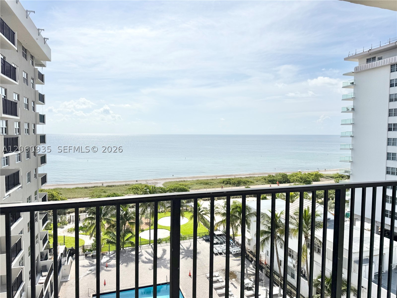 9273 Collins Ave 811 Property Photo 1