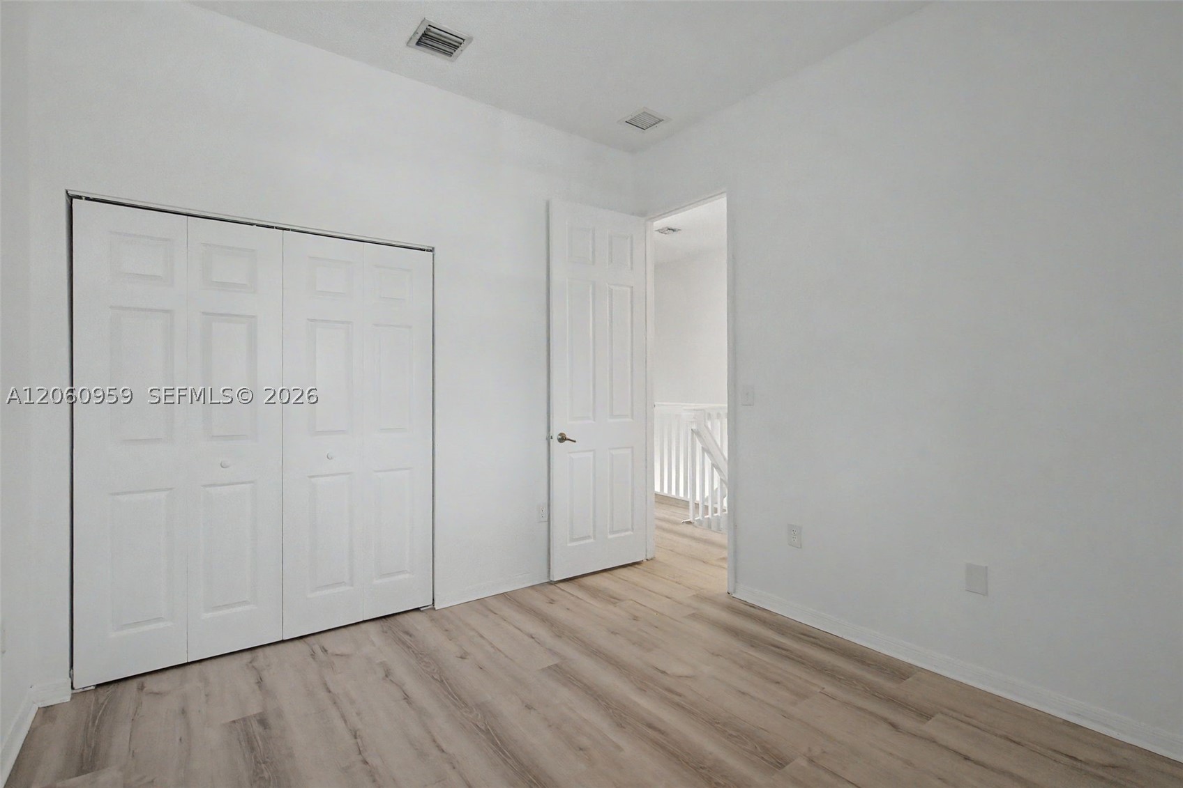 975 Ne 42nd Ter 975 Property Photo 26