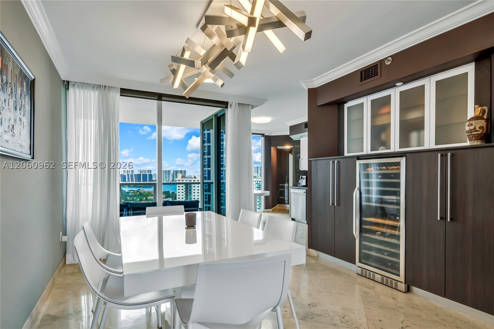 19333 Collins Ave 1903 Property Photo 7