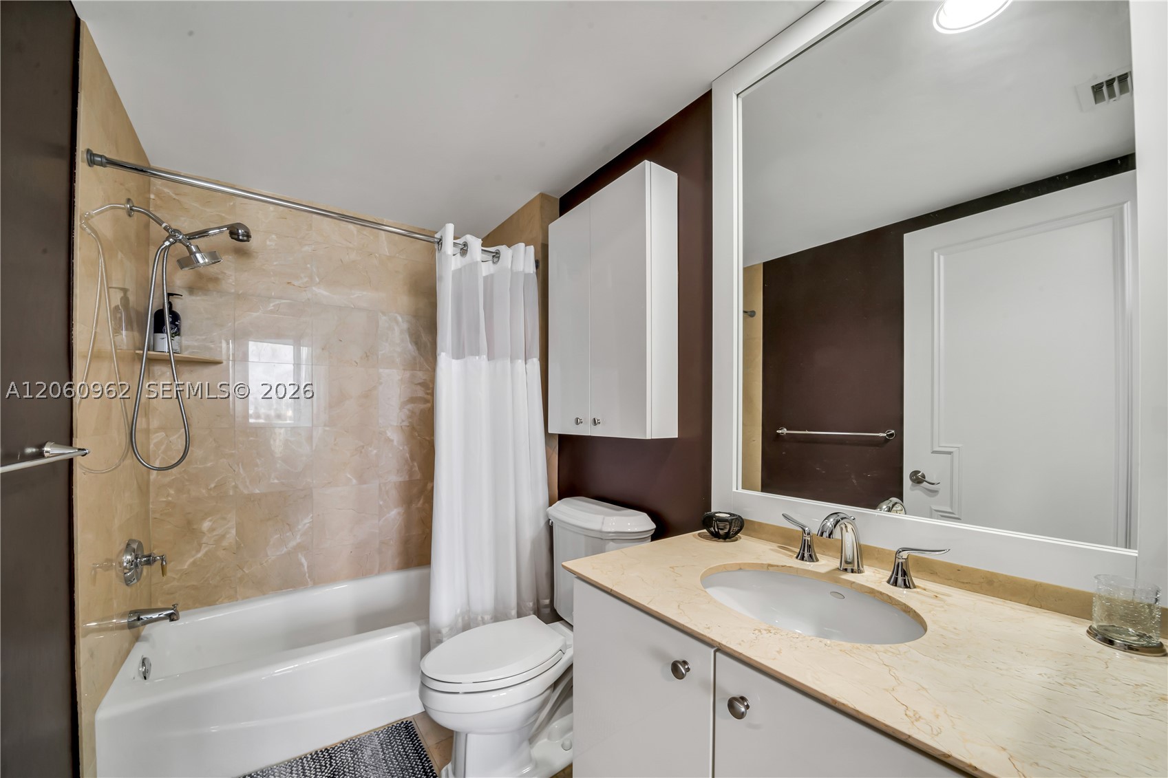 19333 Collins Ave 1903 Property Photo 25