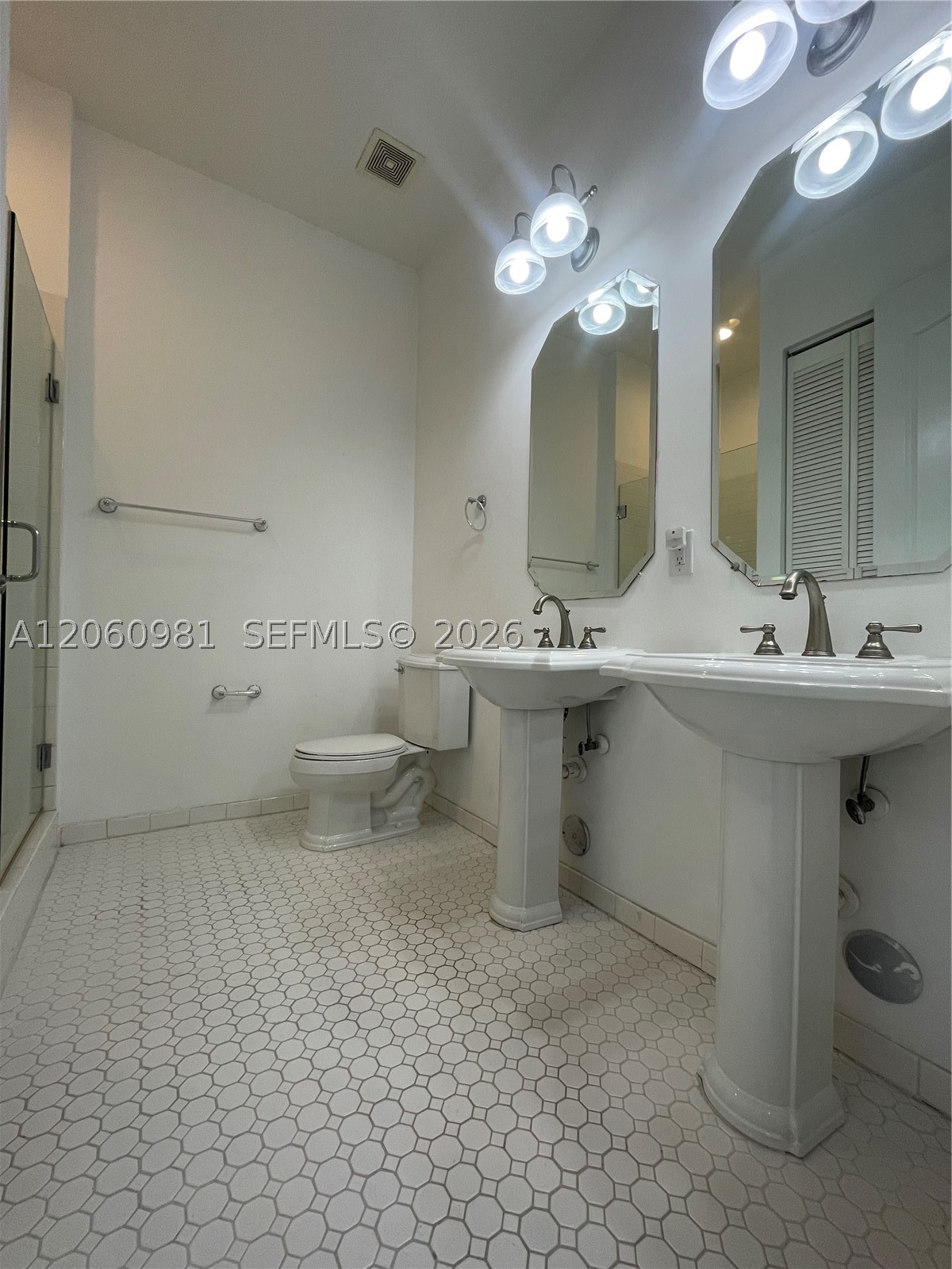412 Sw 13th Ter 412 Property Photo 25