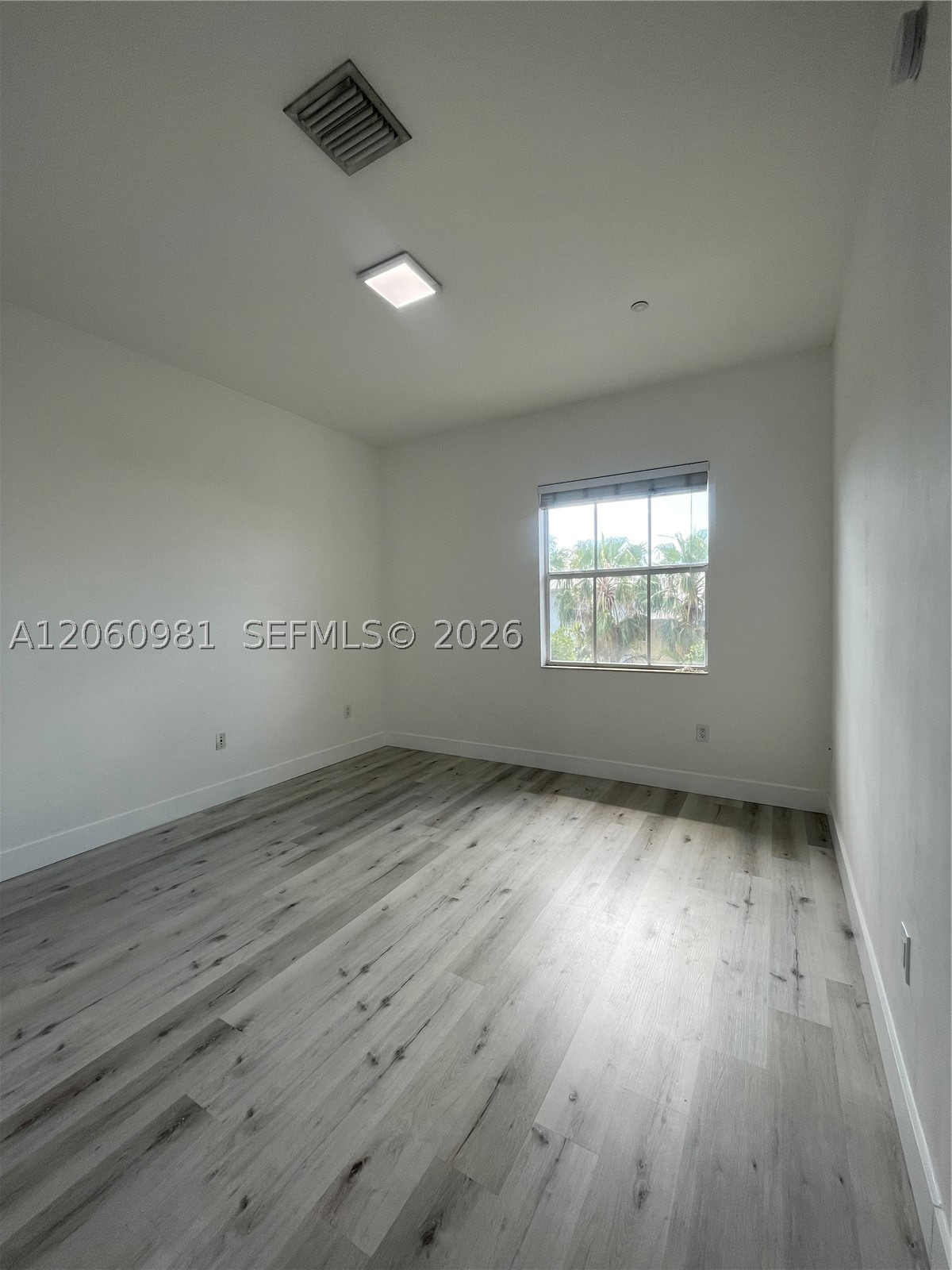 412 Sw 13th Ter 412 Property Photo 29