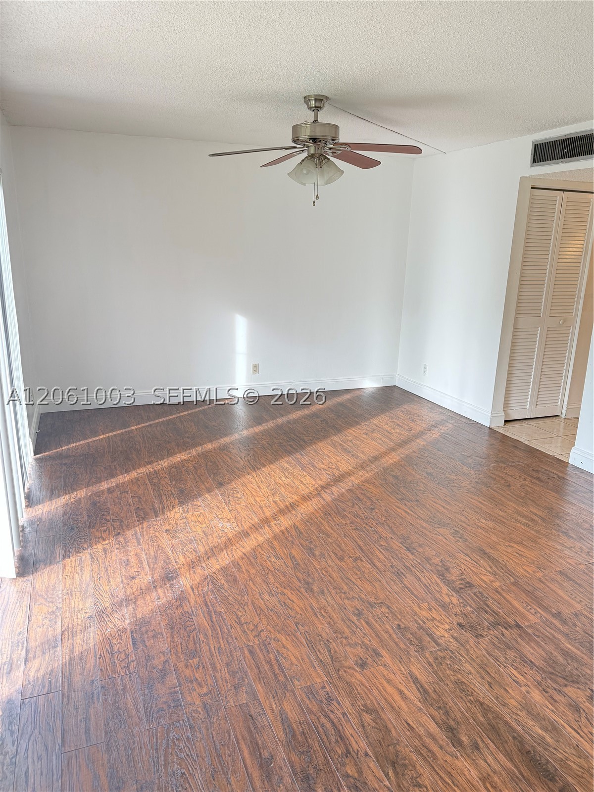 3246 N Pine Island Rd 101 Property Photo 30