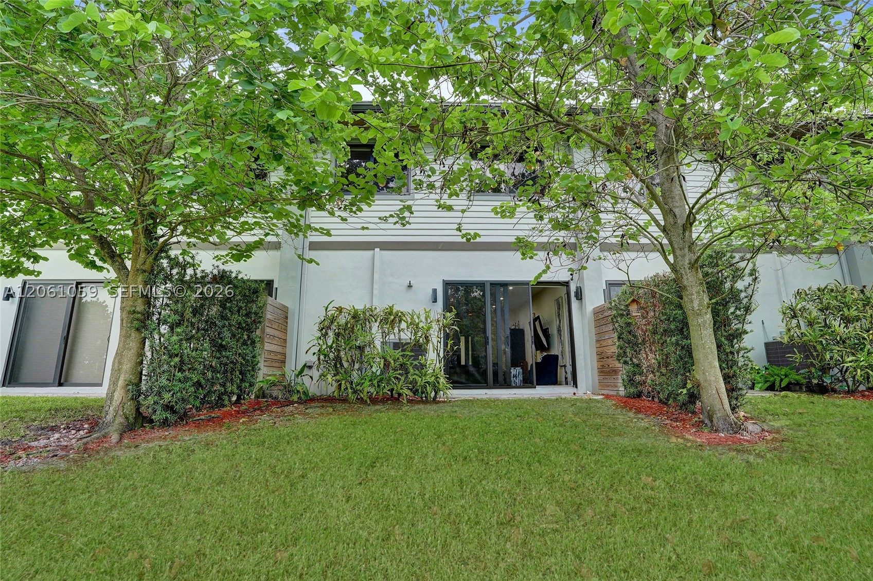 10533 Nw 28th Ct Property Photo 44