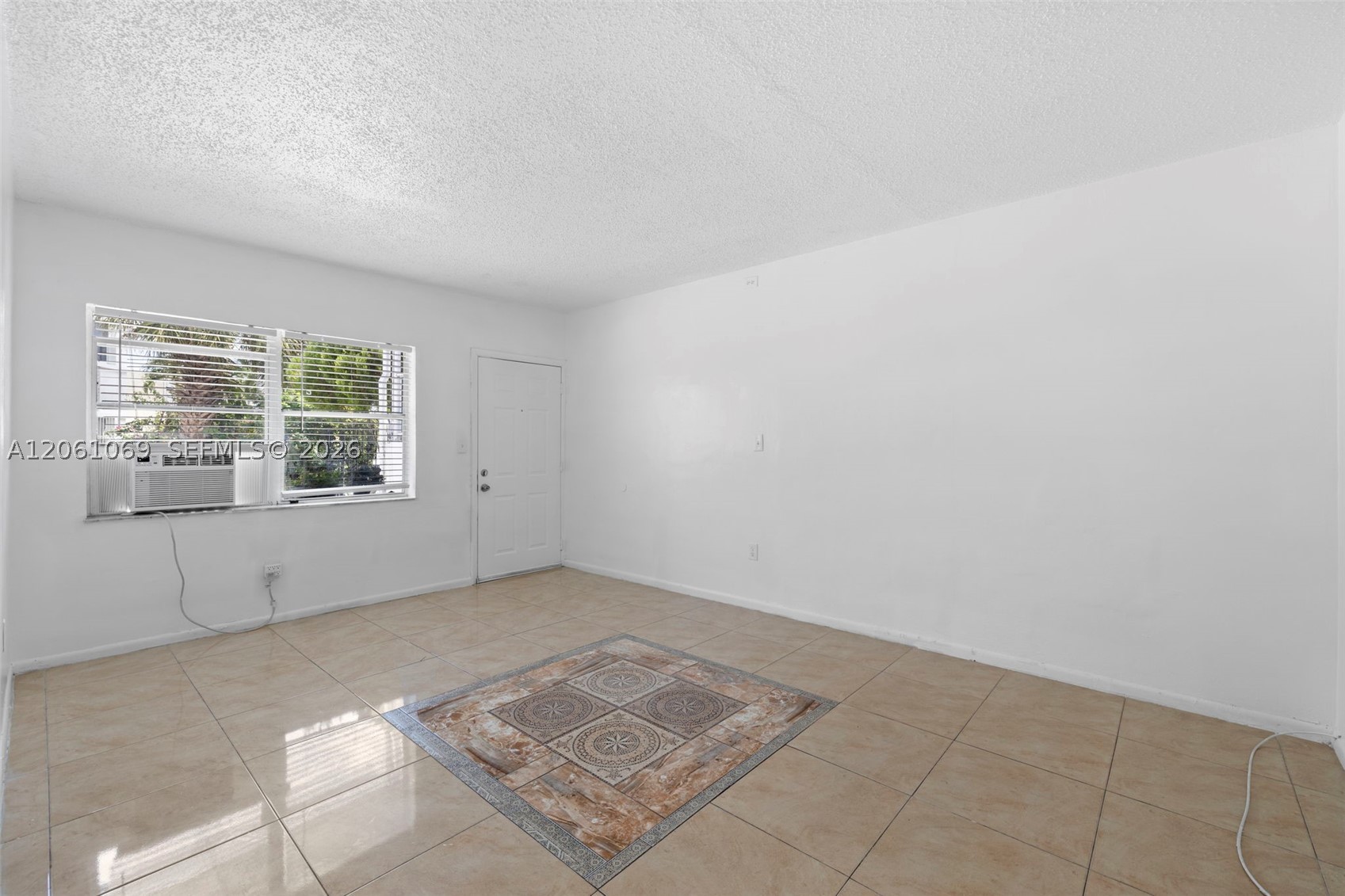 7271 Gary Ave 2 Property Photo 8
