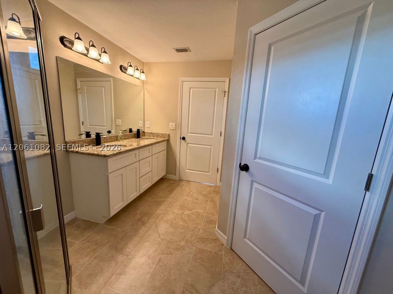 7033 Waldo Cir Property Photo 13