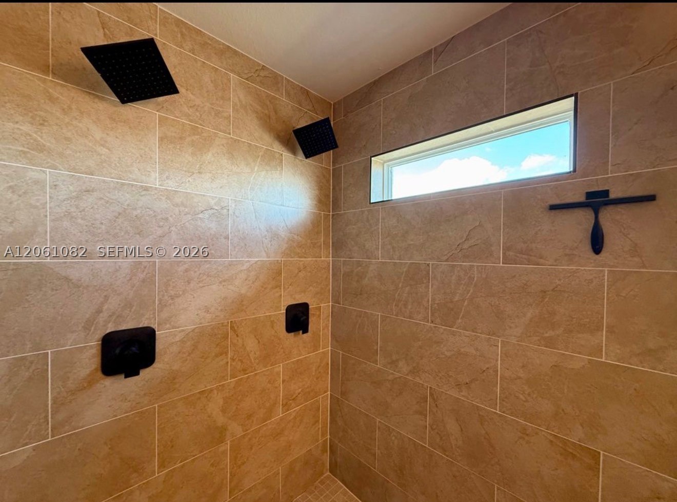 7033 Waldo Cir Property Photo 14