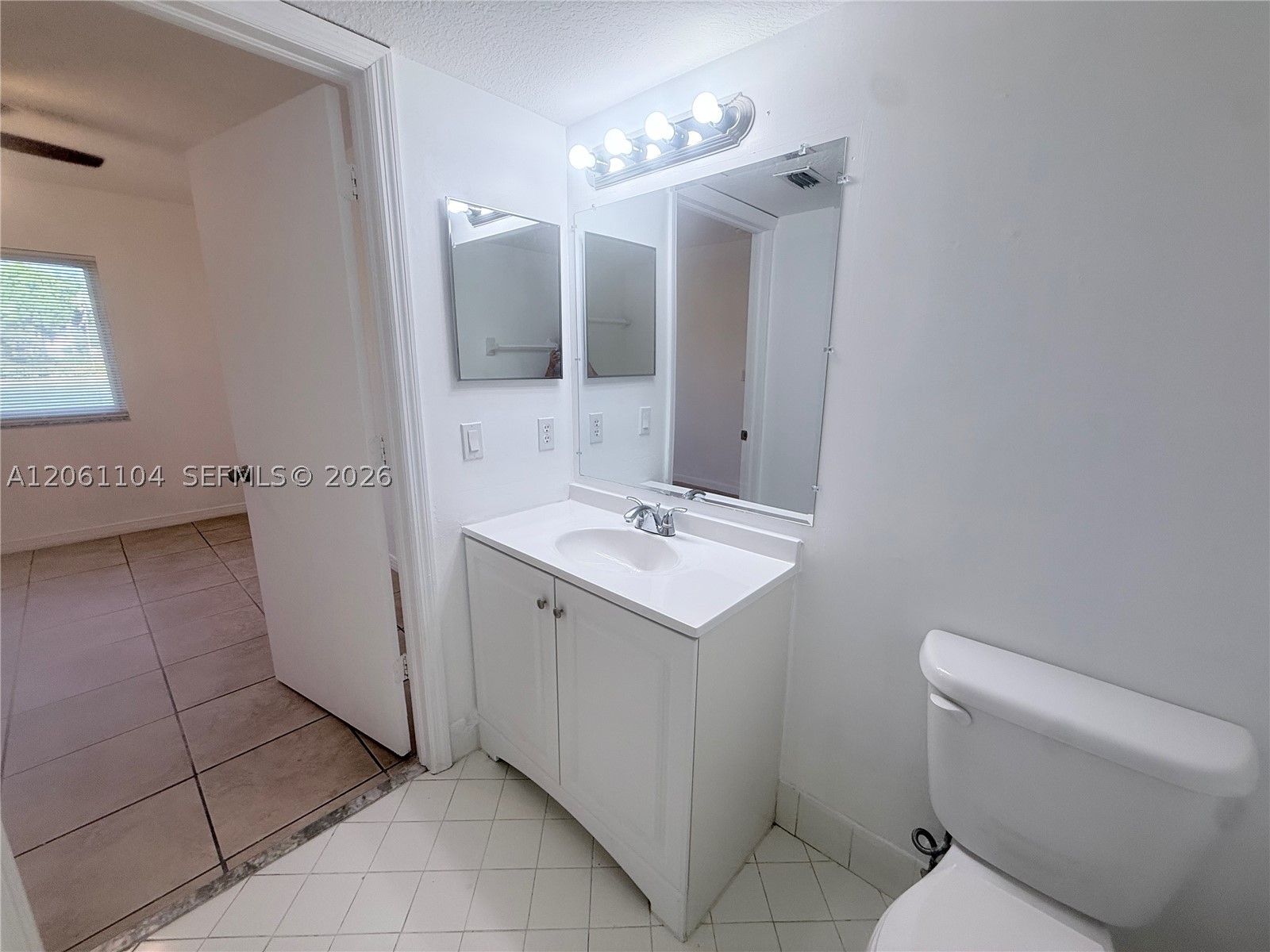995 Ne 34th Ave 101 Property Photo 6