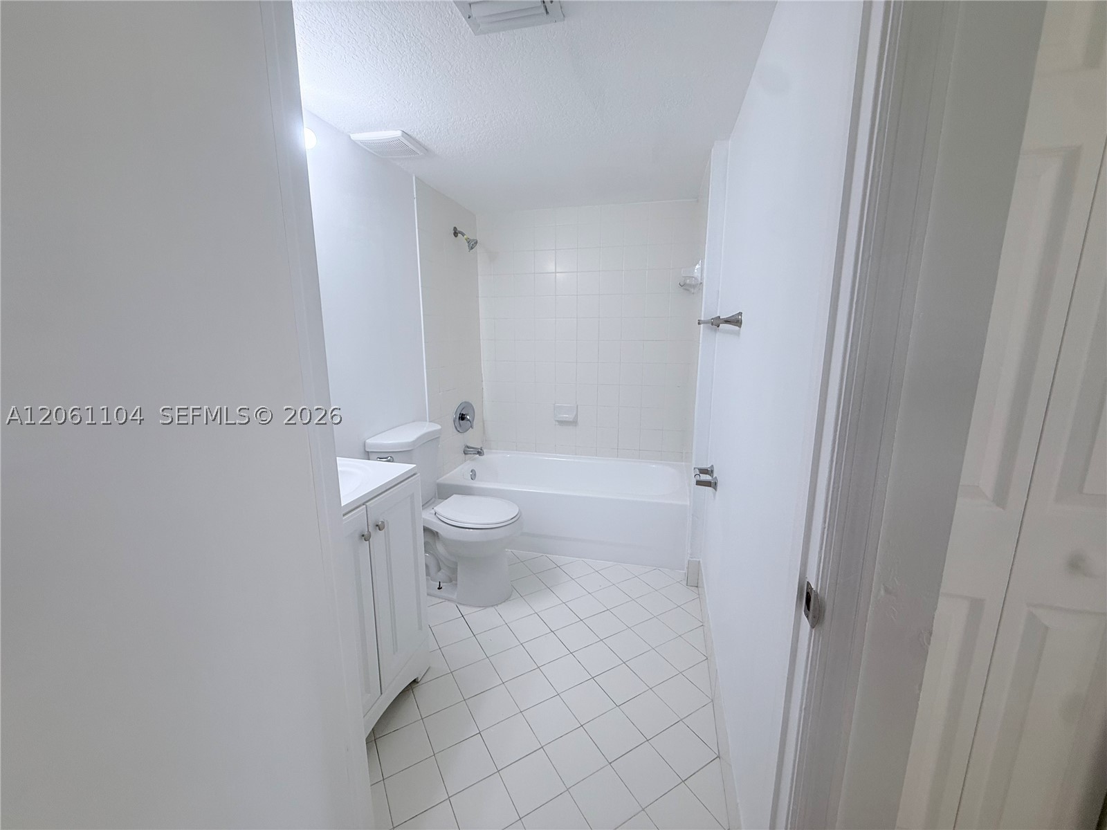 995 Ne 34th Ave 101 Property Photo 19