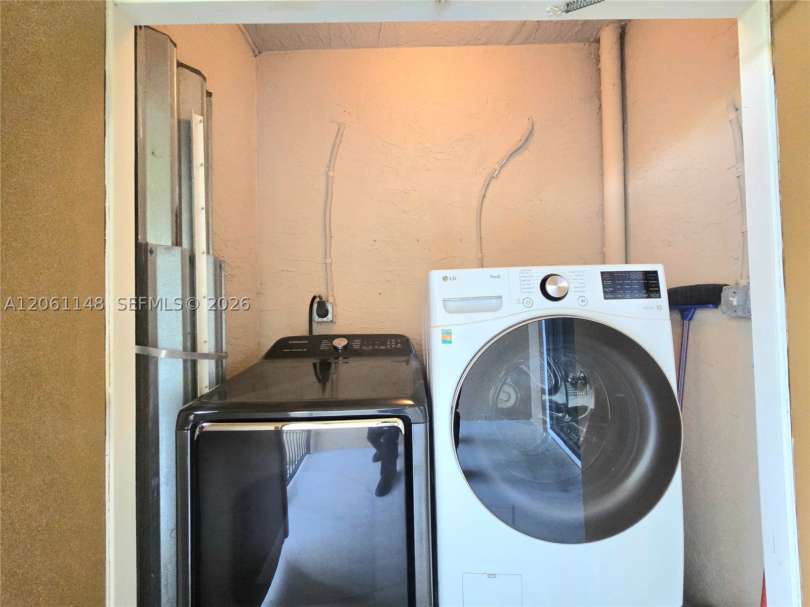 11600 Sw 2nd St 18104 Property Photo 15