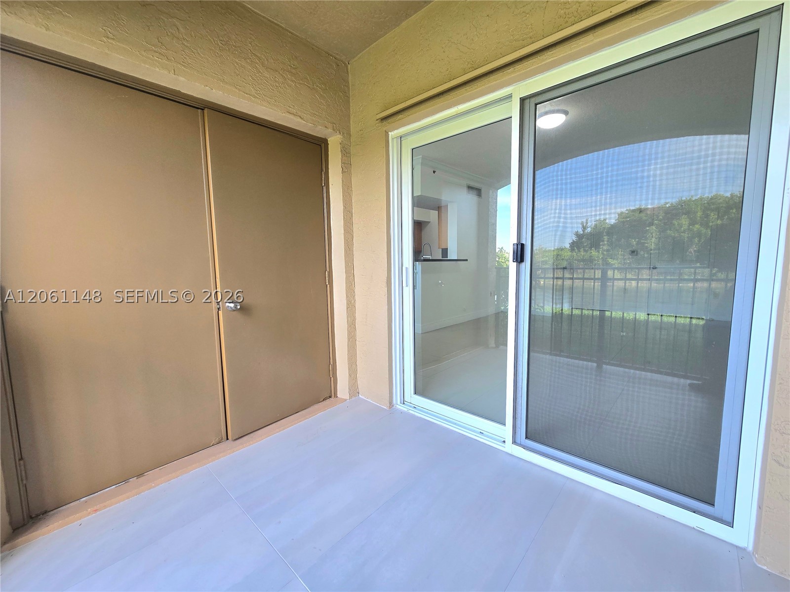 11600 Sw 2nd St 18104 Property Photo 16