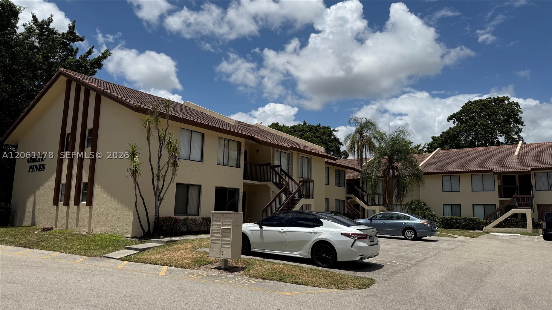 2550 Riverside Dr 223 Property Photo 16