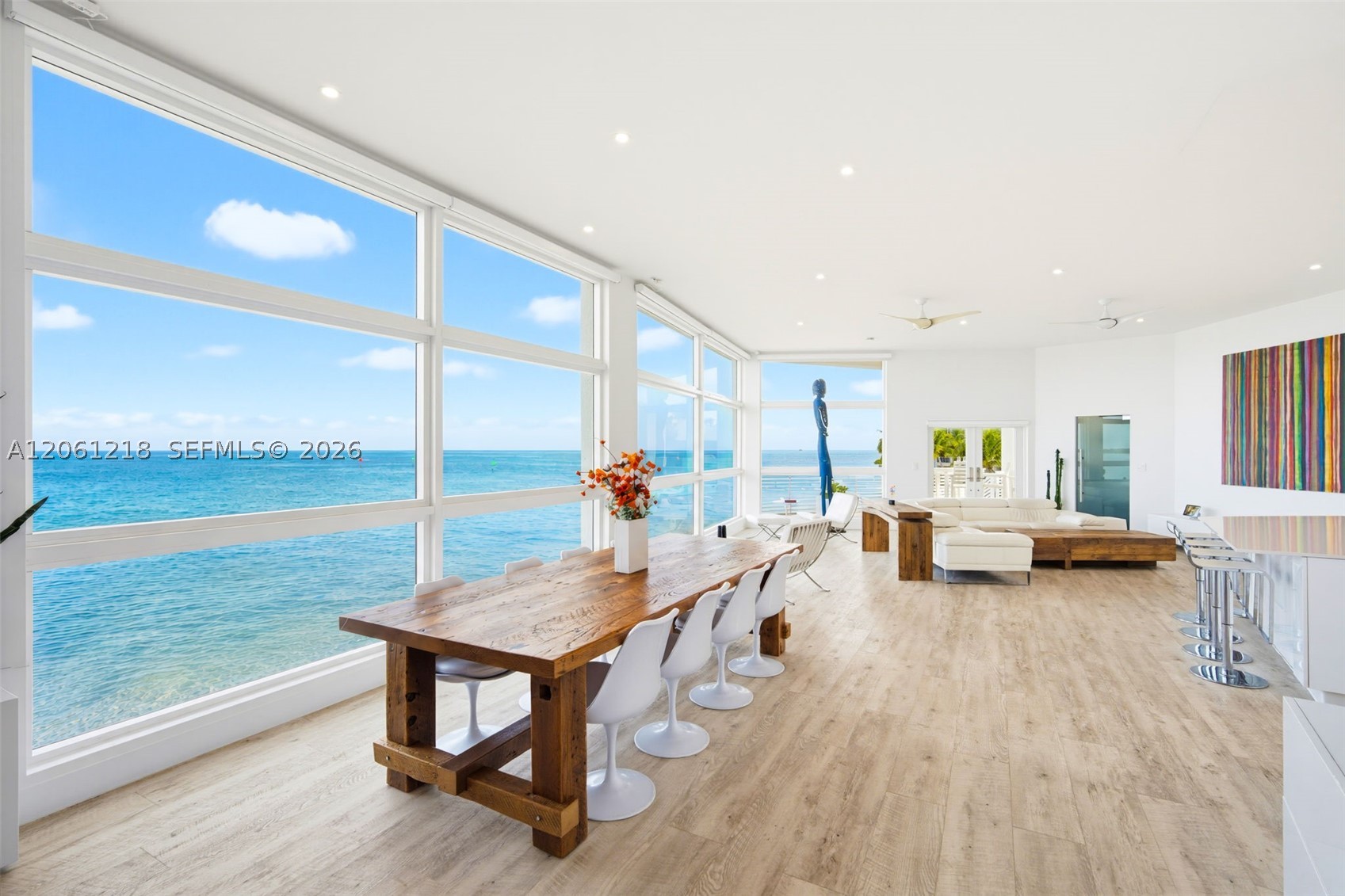 A12061218 Property Photo 8