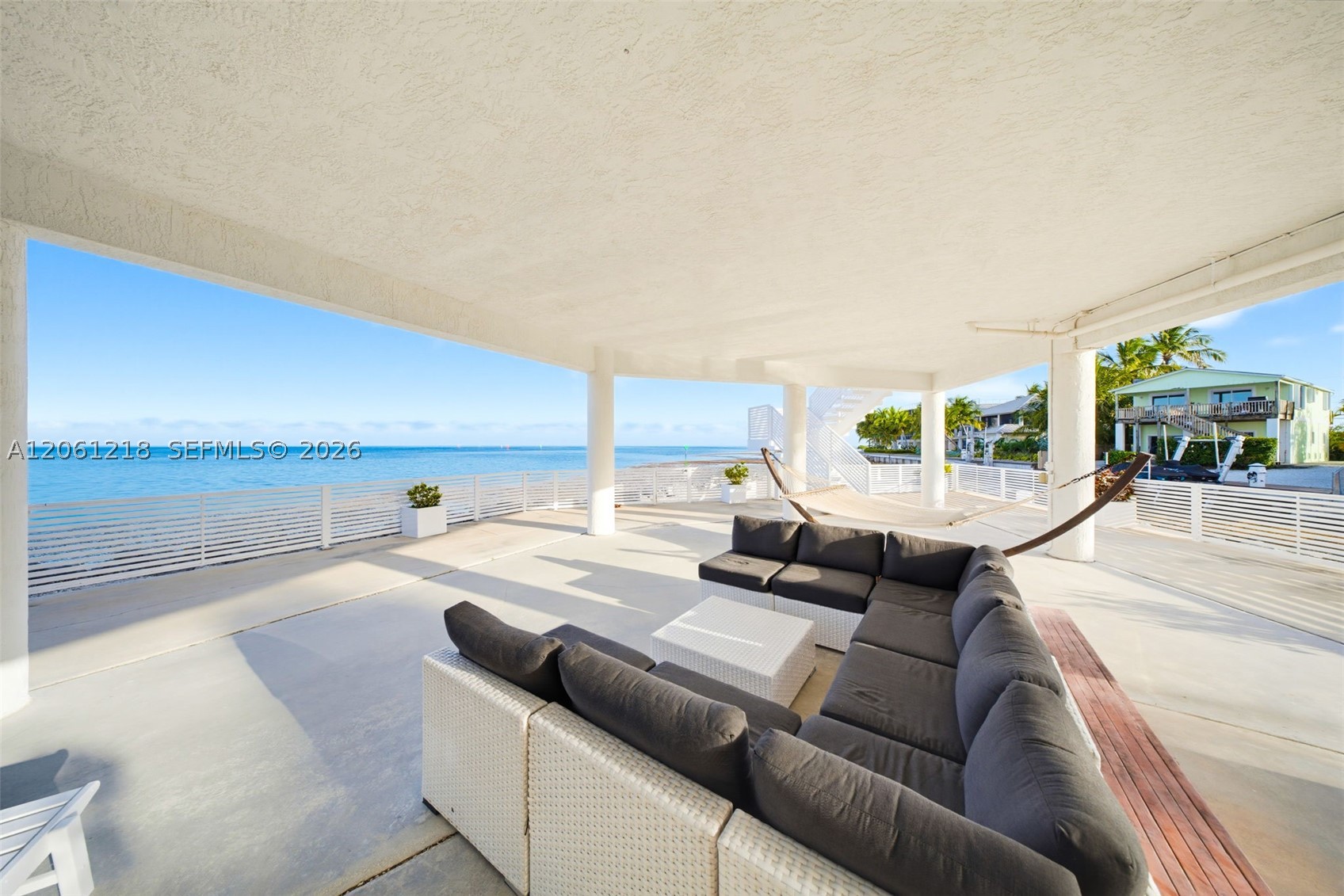 A12061218 Property Photo 45