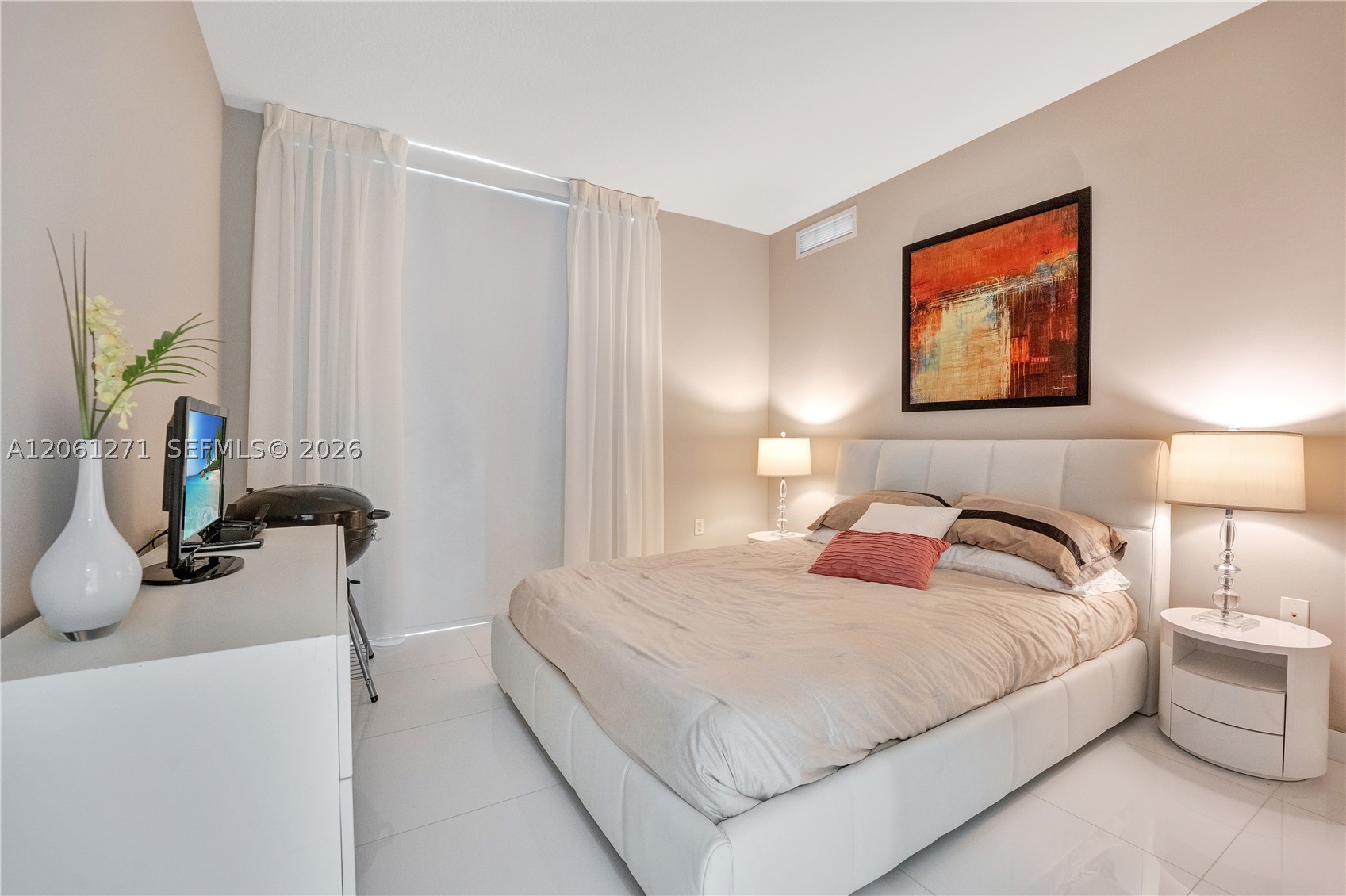 250 Sunny Isles Blvd 3-ph5 Property Photo 12