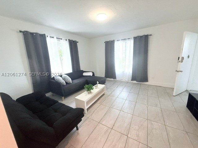 7610 Dickens Ave Property Photo 22