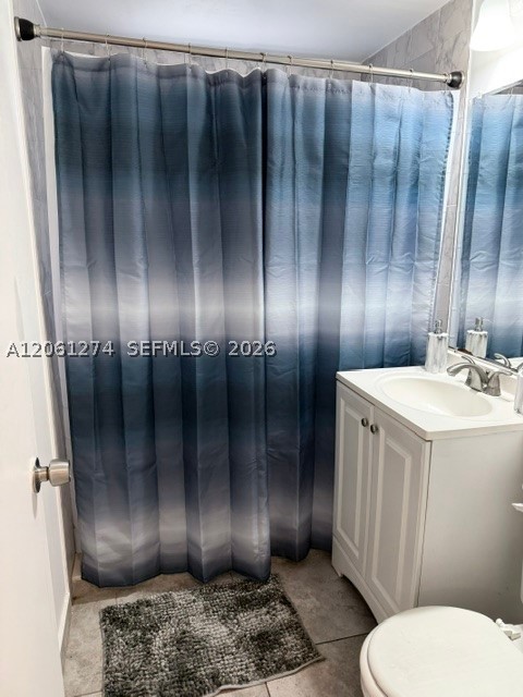 7610 Dickens Ave Property Photo 25