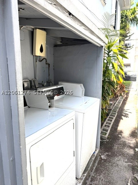 7610 Dickens Ave Property Photo 34