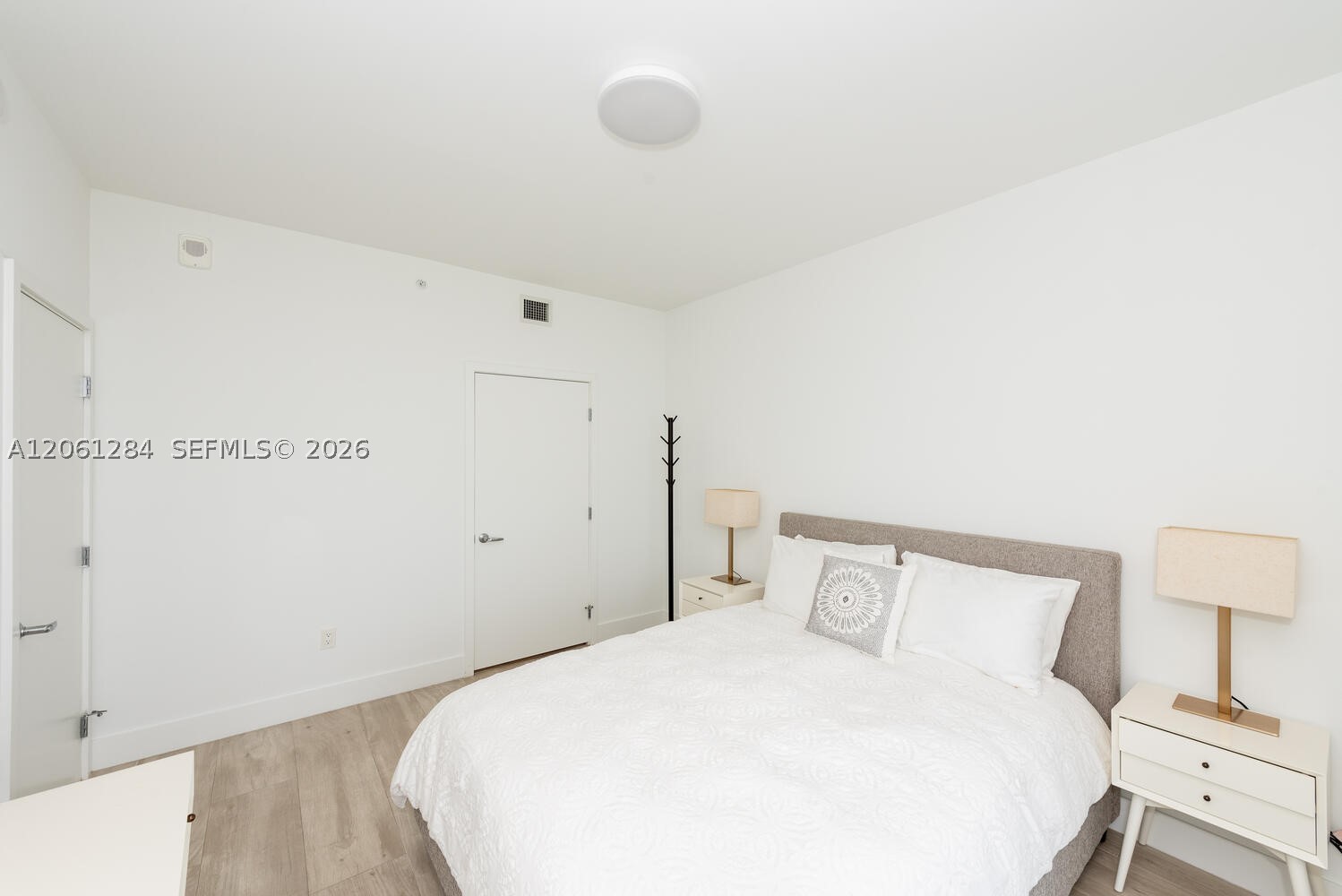 16385 Biscayne Blvd 2904 Property Photo 13