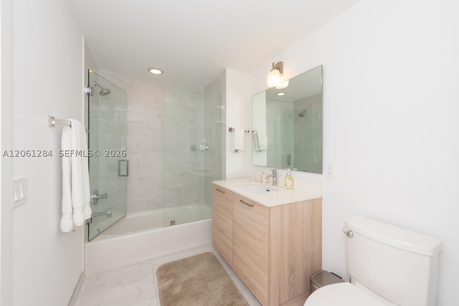 16385 Biscayne Blvd 2904 Property Photo 16