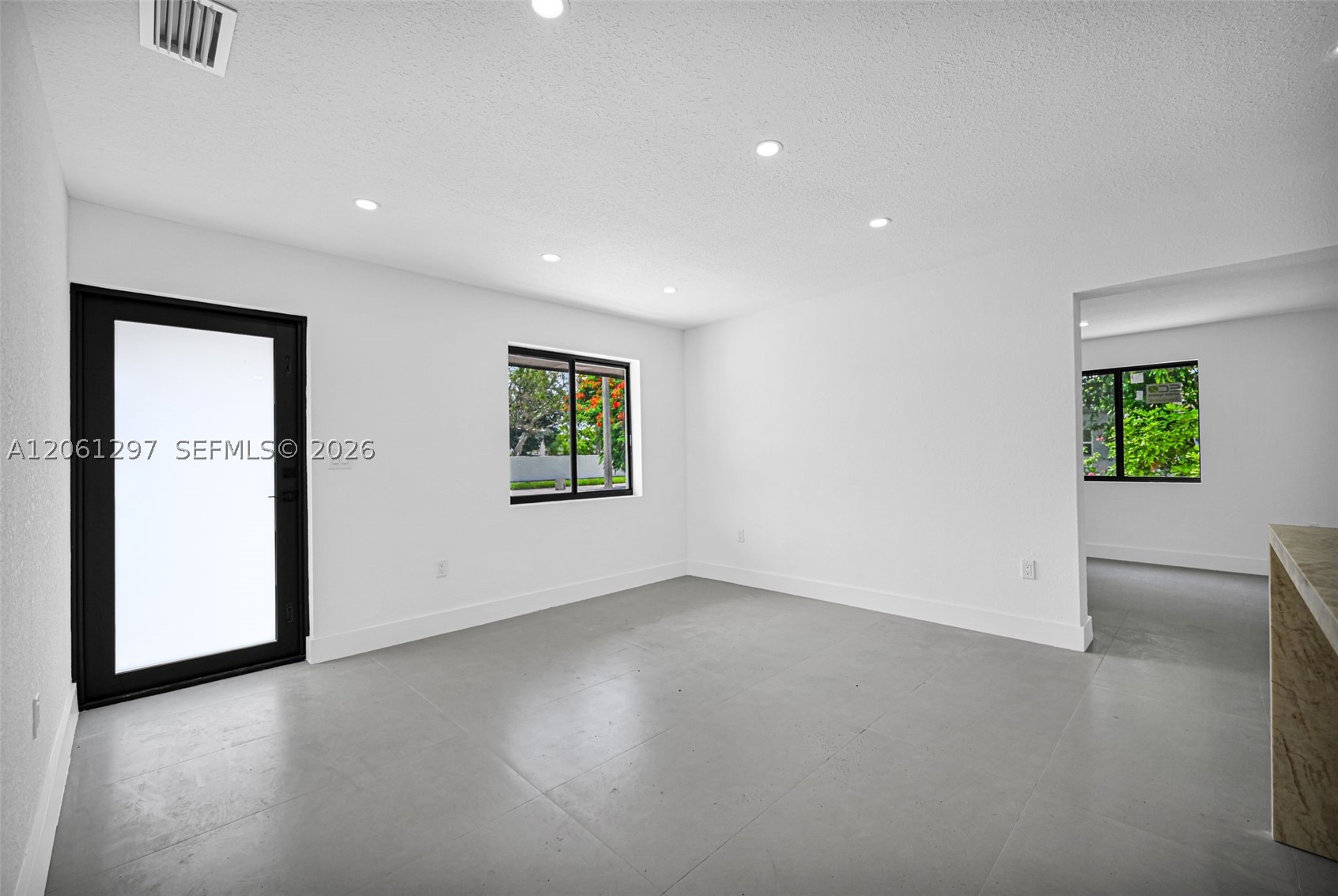 19301 Nw 52nd Ave Property Photo 26