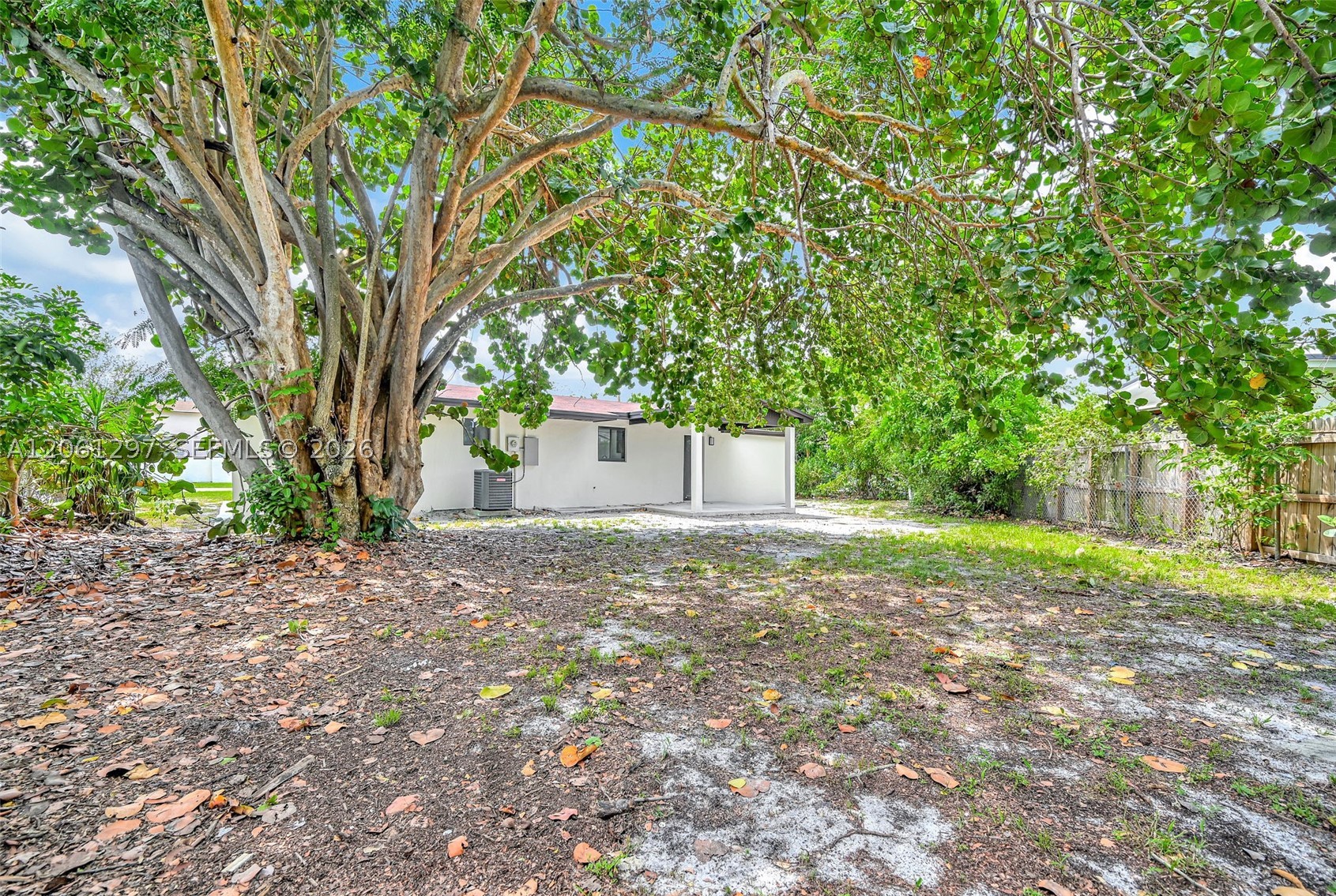19301 Nw 52nd Ave Property Photo 40