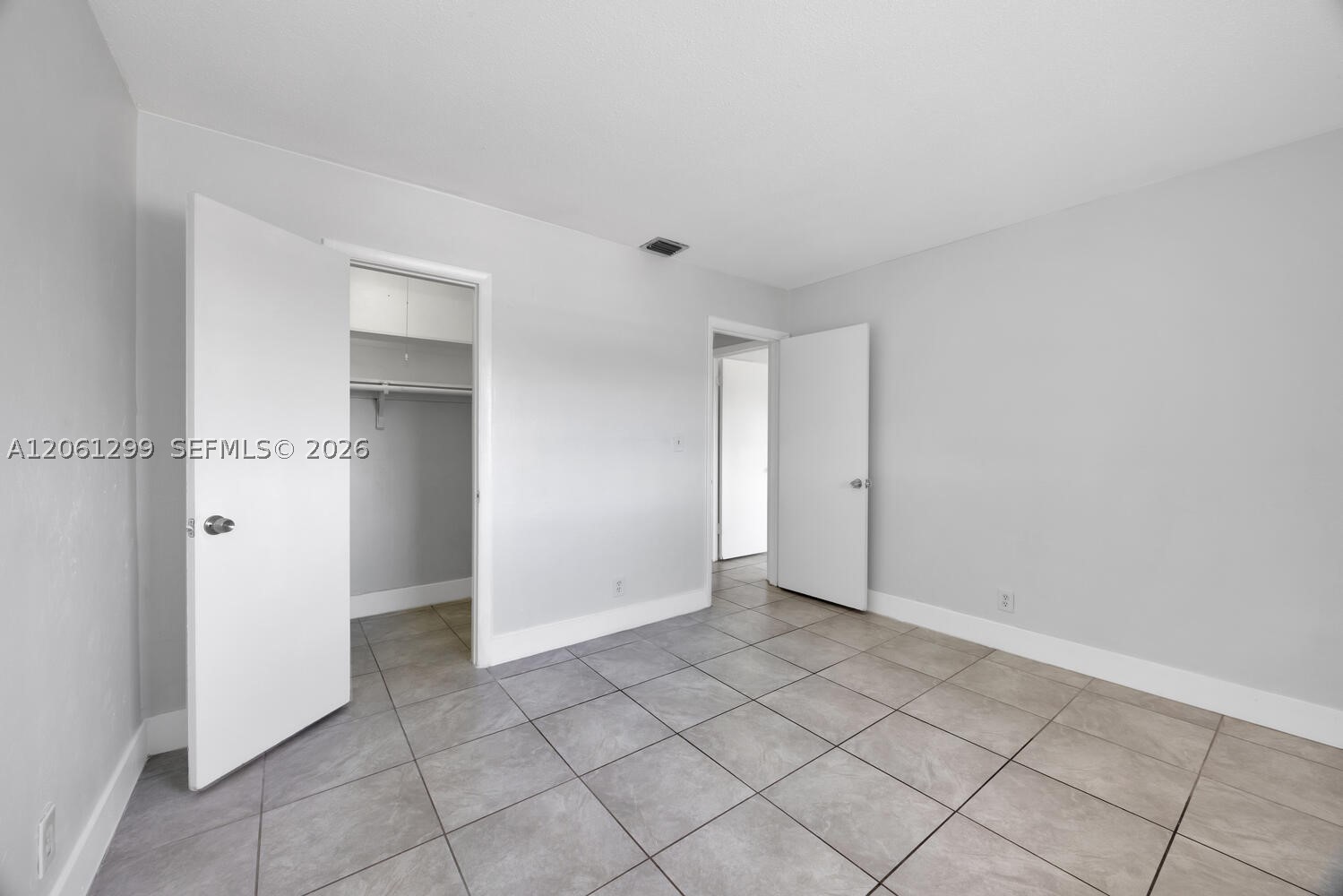 510 Se 12th Ct 6 Property Photo 11