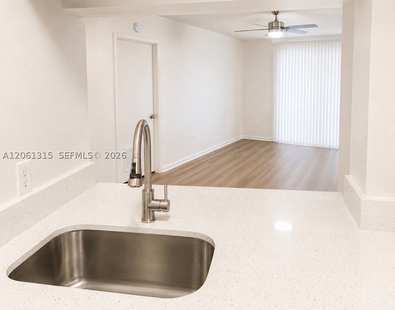 102 Sw 6th Ave 507 Property Photo 3