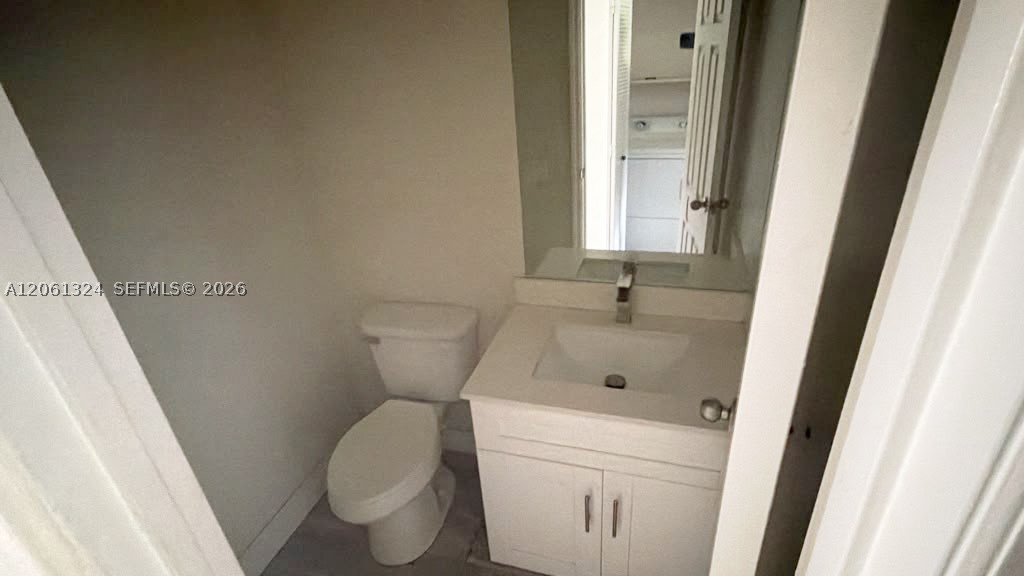 11858 E Brier Patch Ct E Property Photo 5