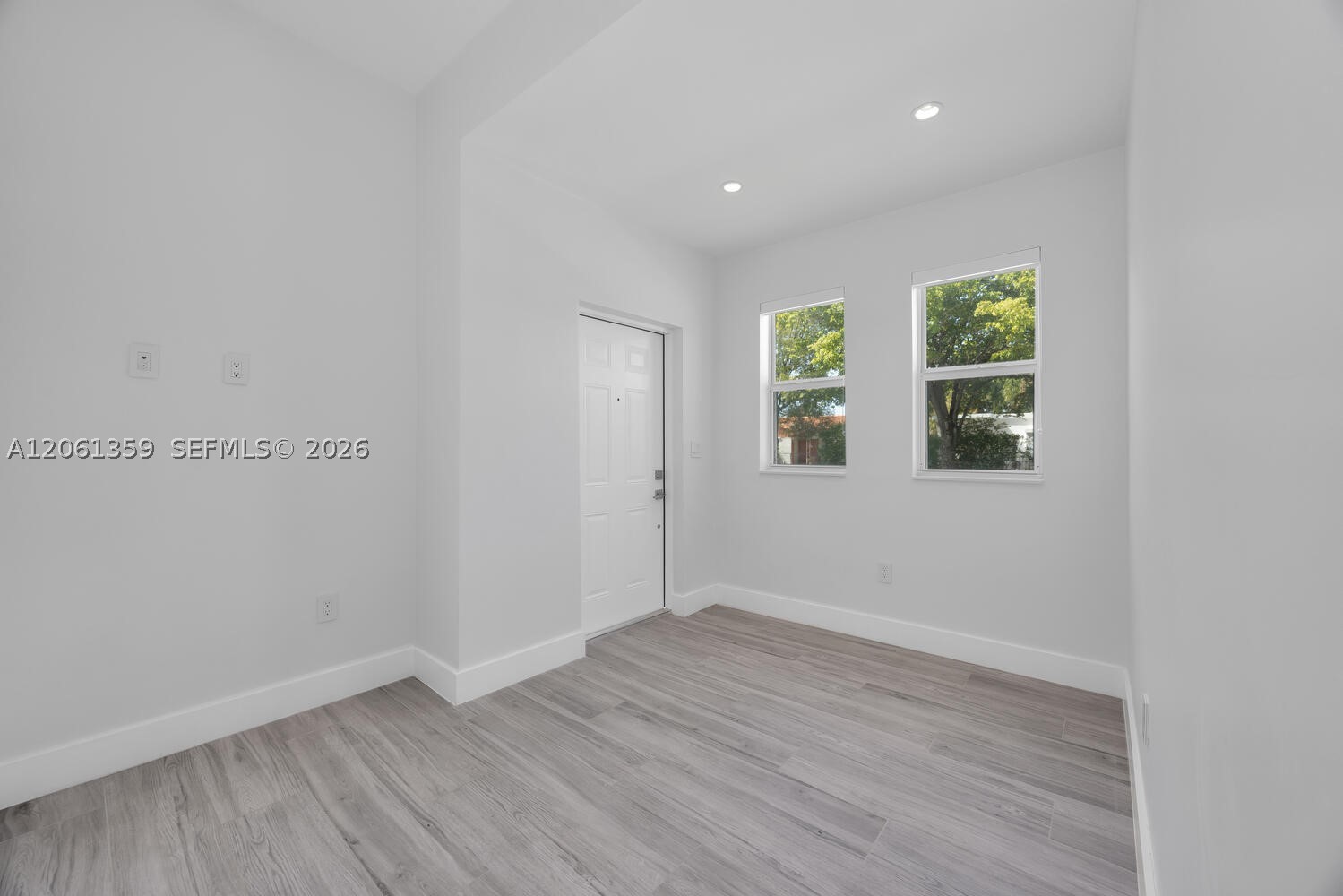 2426 Sw 25th St 2426 Property Photo 5