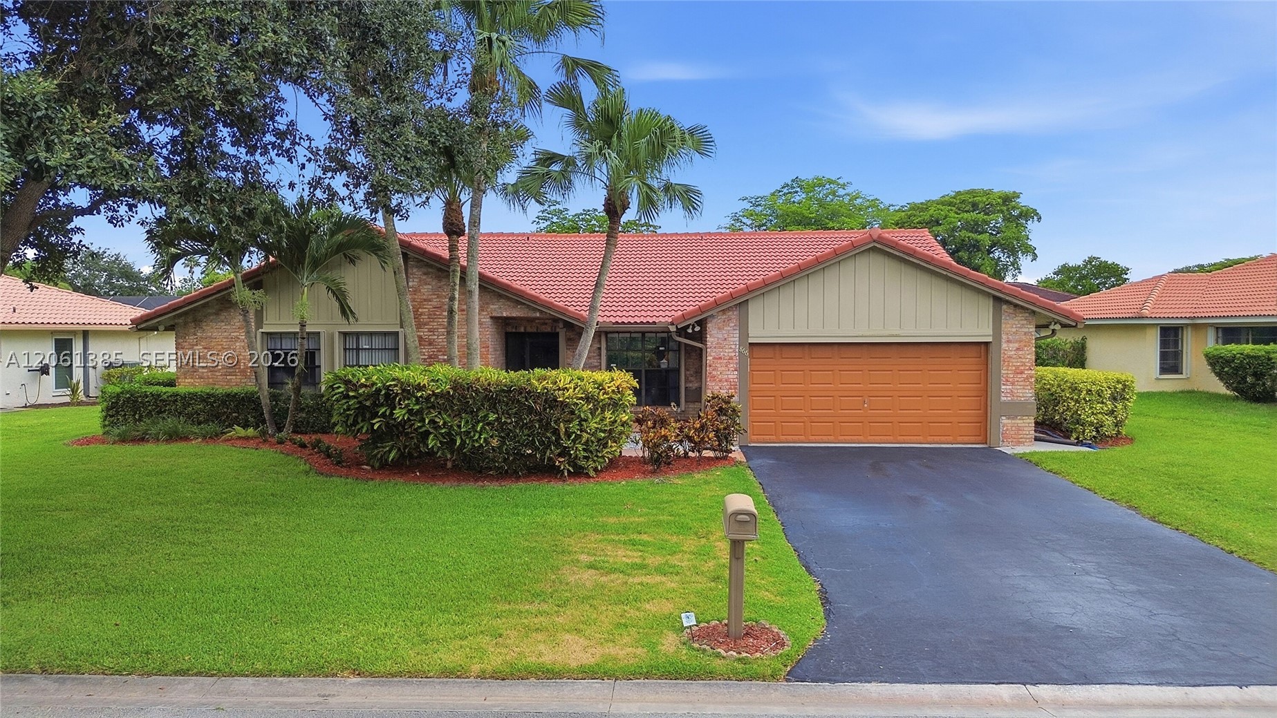 866 NW 110th Ave