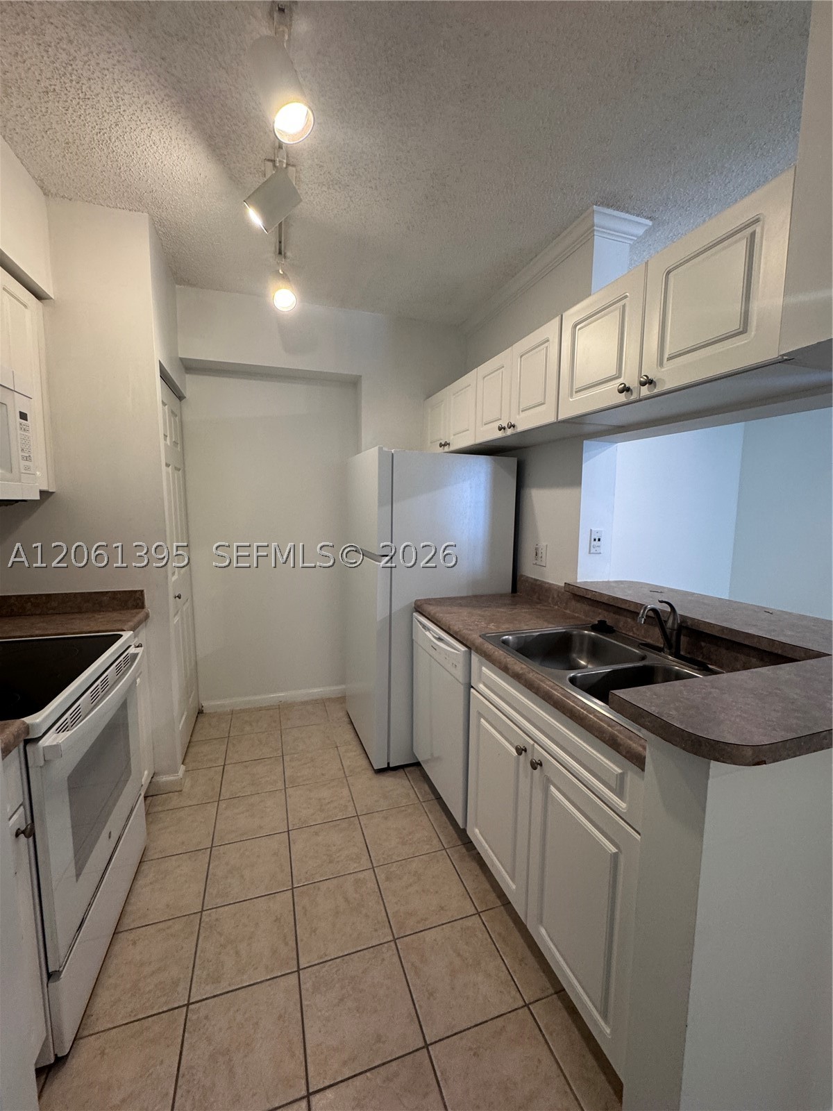 17100 N Bay Rd 1309 Property Photo 27