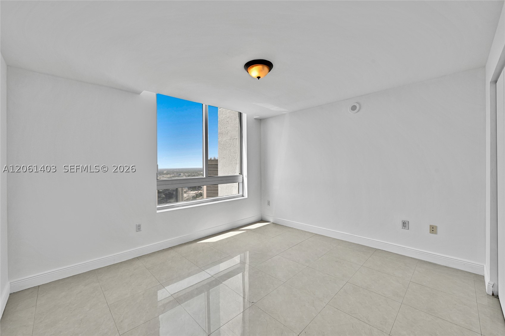 90 Sw 3rd St Ph-17 Property Photo 17
