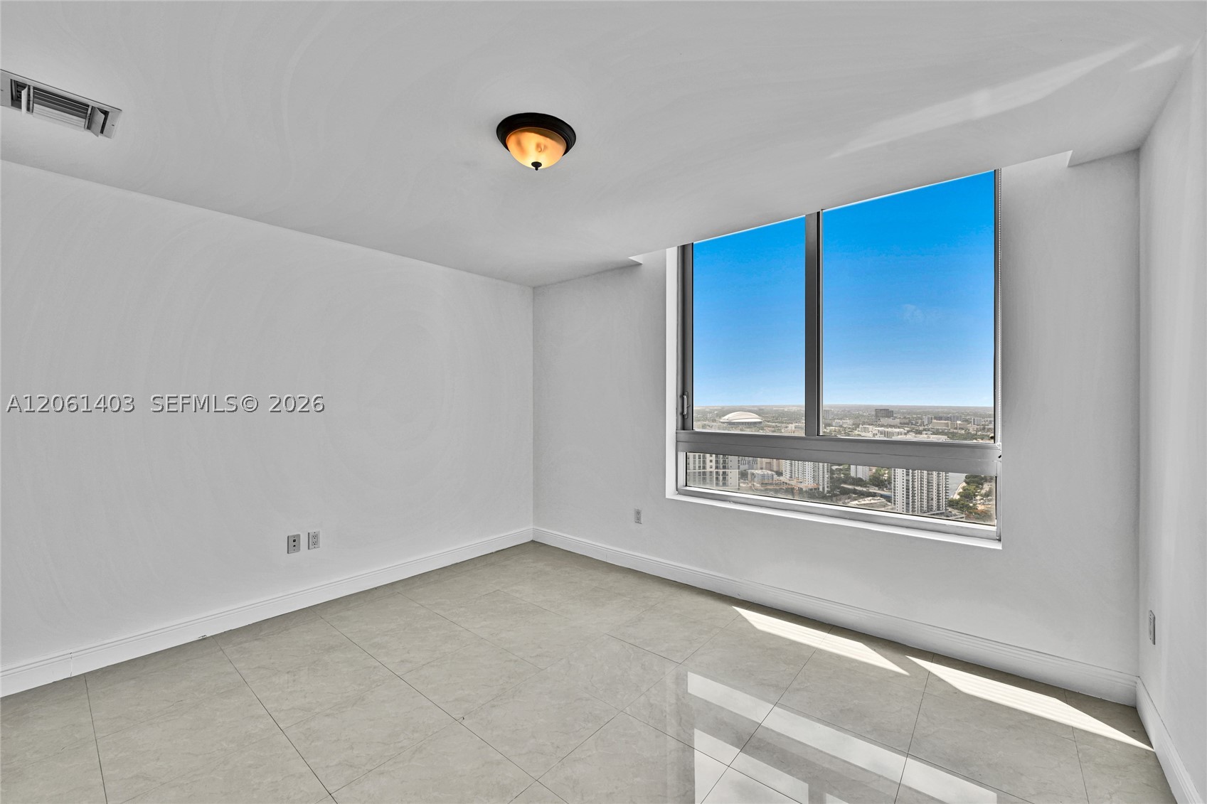 90 Sw 3rd St Ph-17 Property Photo 18