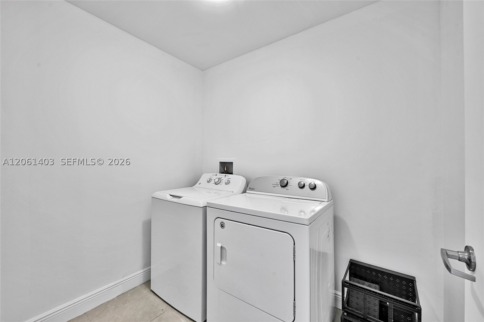 90 Sw 3rd St Ph-17 Property Photo 31