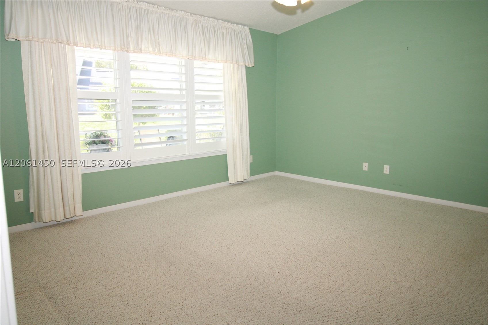 3136 Ravines Rd Property Photo 10