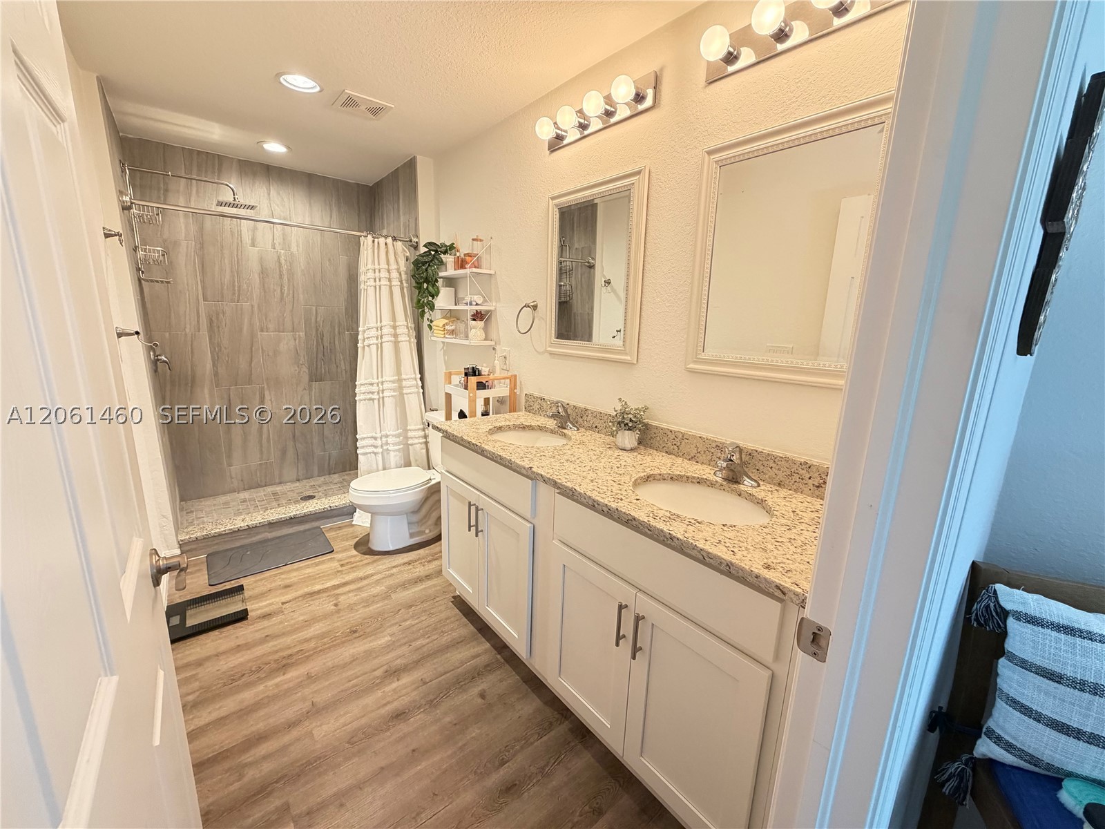 3006 Base Ct Property Photo 18