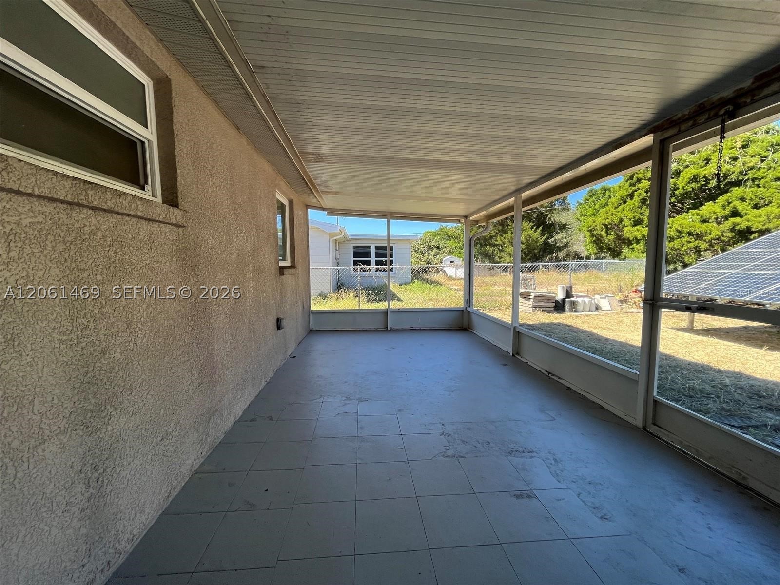 7407 University Drive Property Photo 19