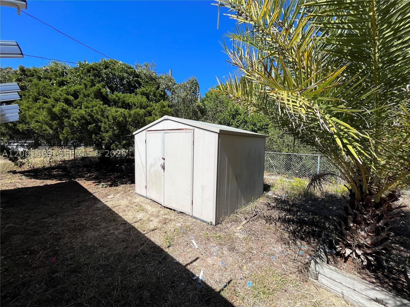 7407 University Drive Property Photo 22