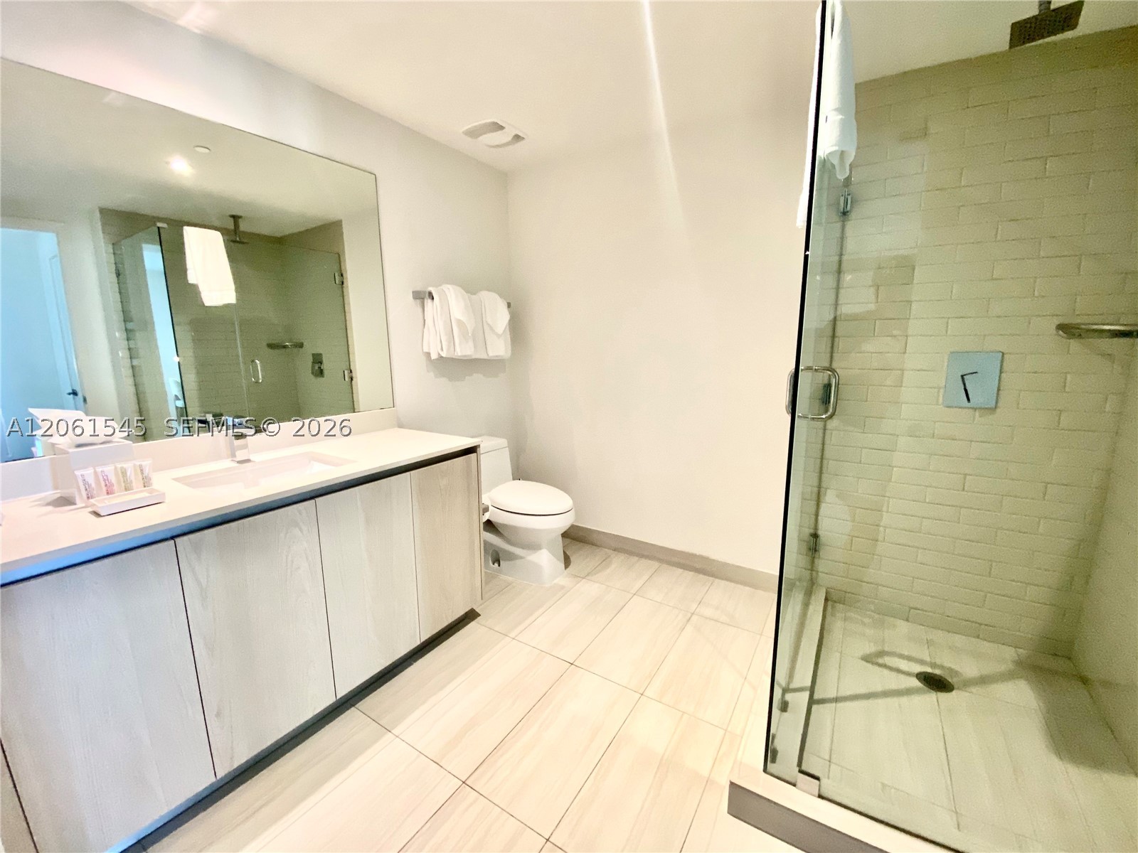 4010 S Ocean Dr R2603 Property Photo 28