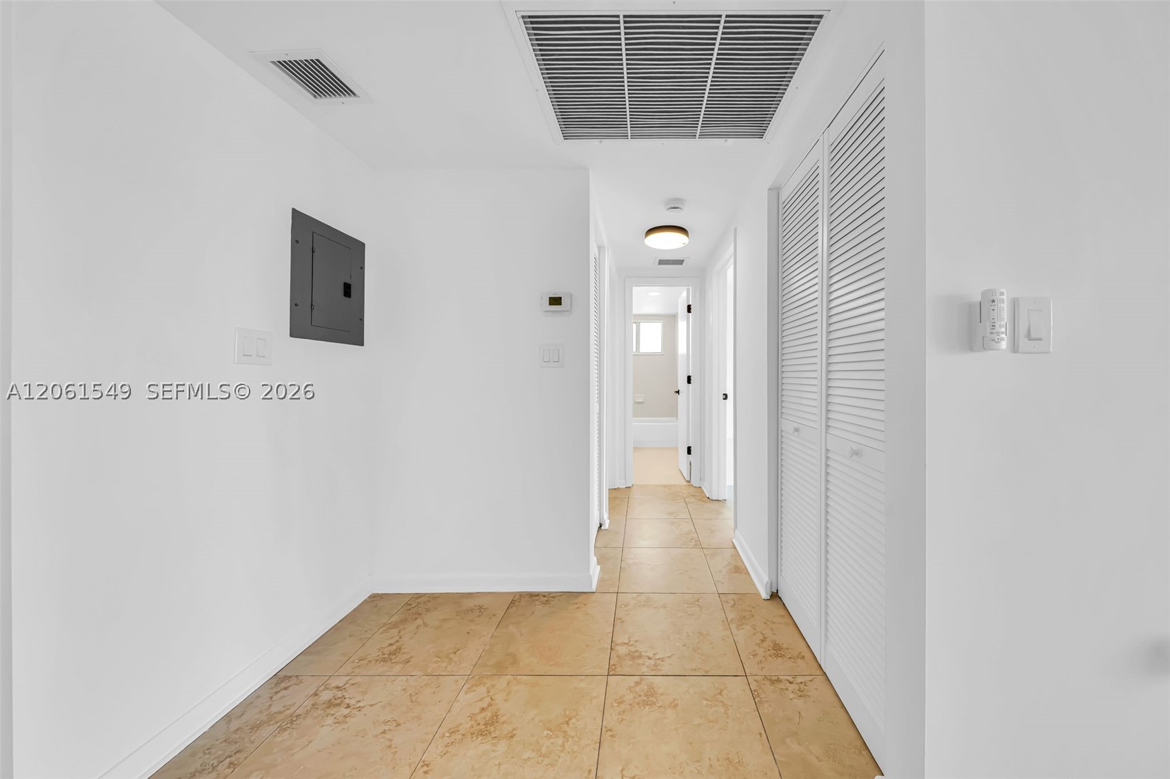 6905 Bay Dr 16 Property Photo 22