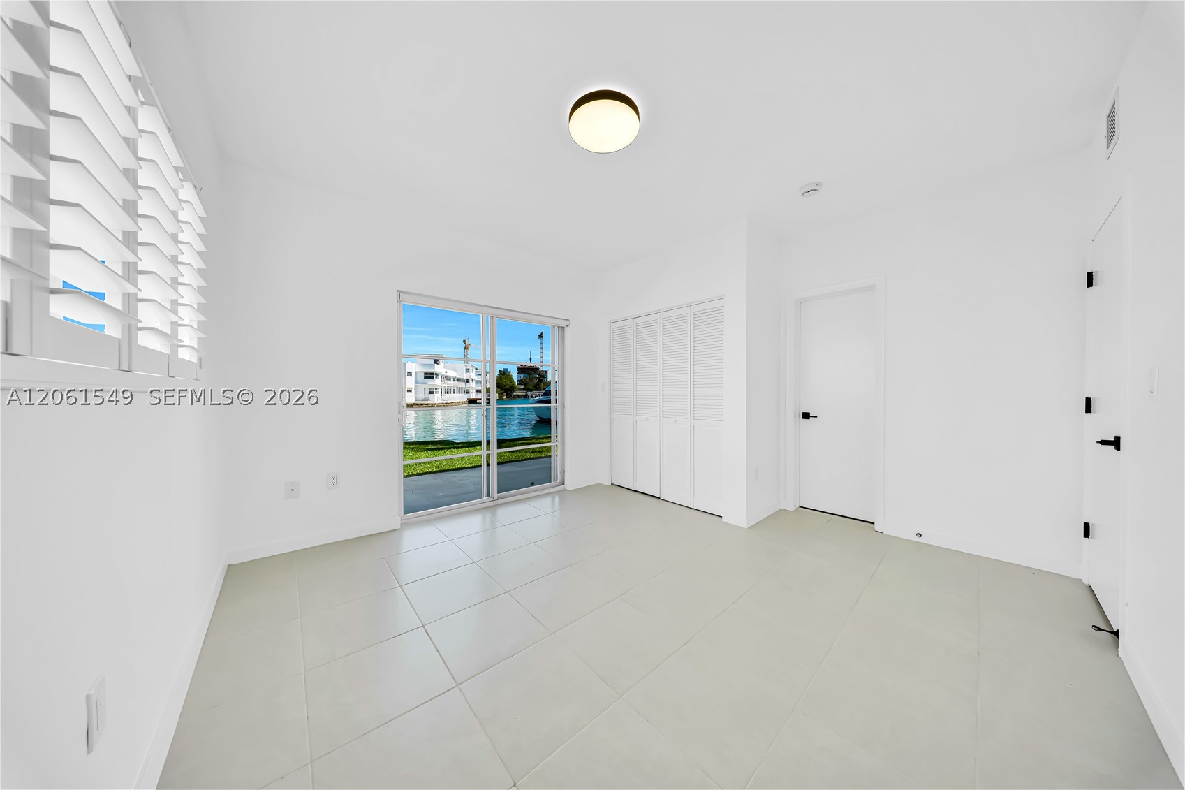 6905 Bay Dr 16 Property Photo 29